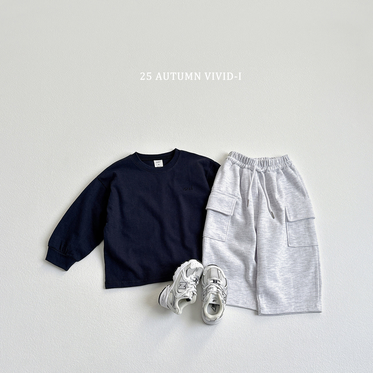 Wide-Fit Cargo String Pants