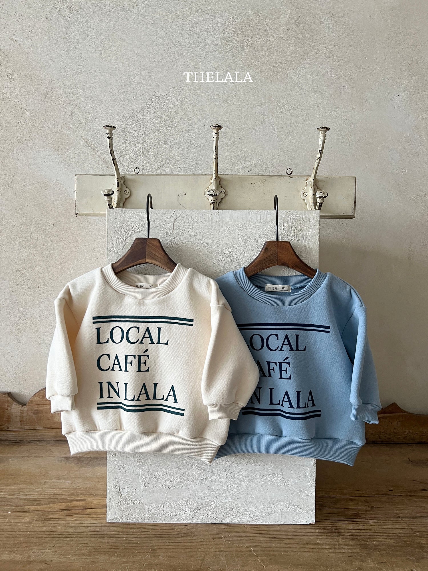 Cafe Sweatshirt