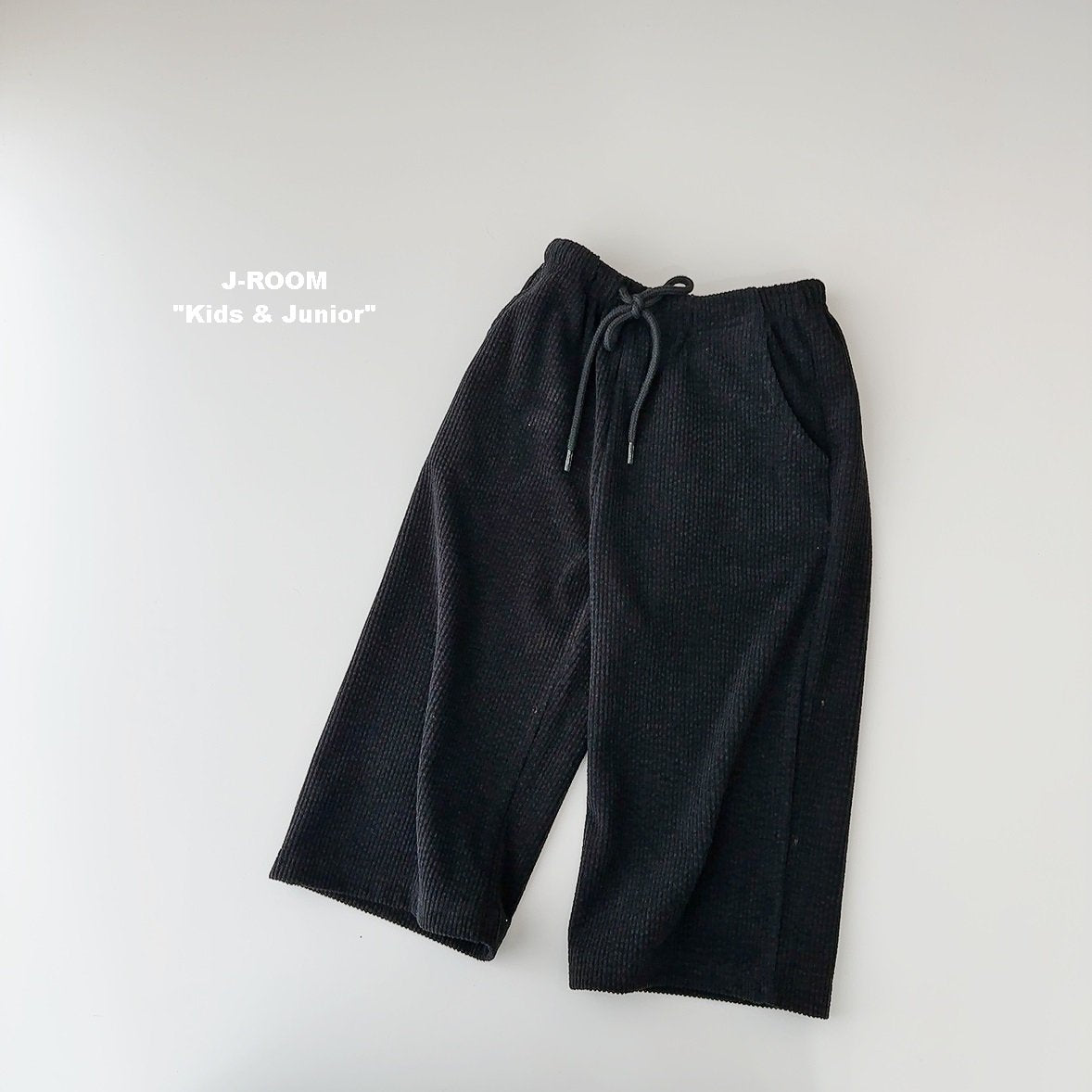 Soft Ribbed Wide Pants