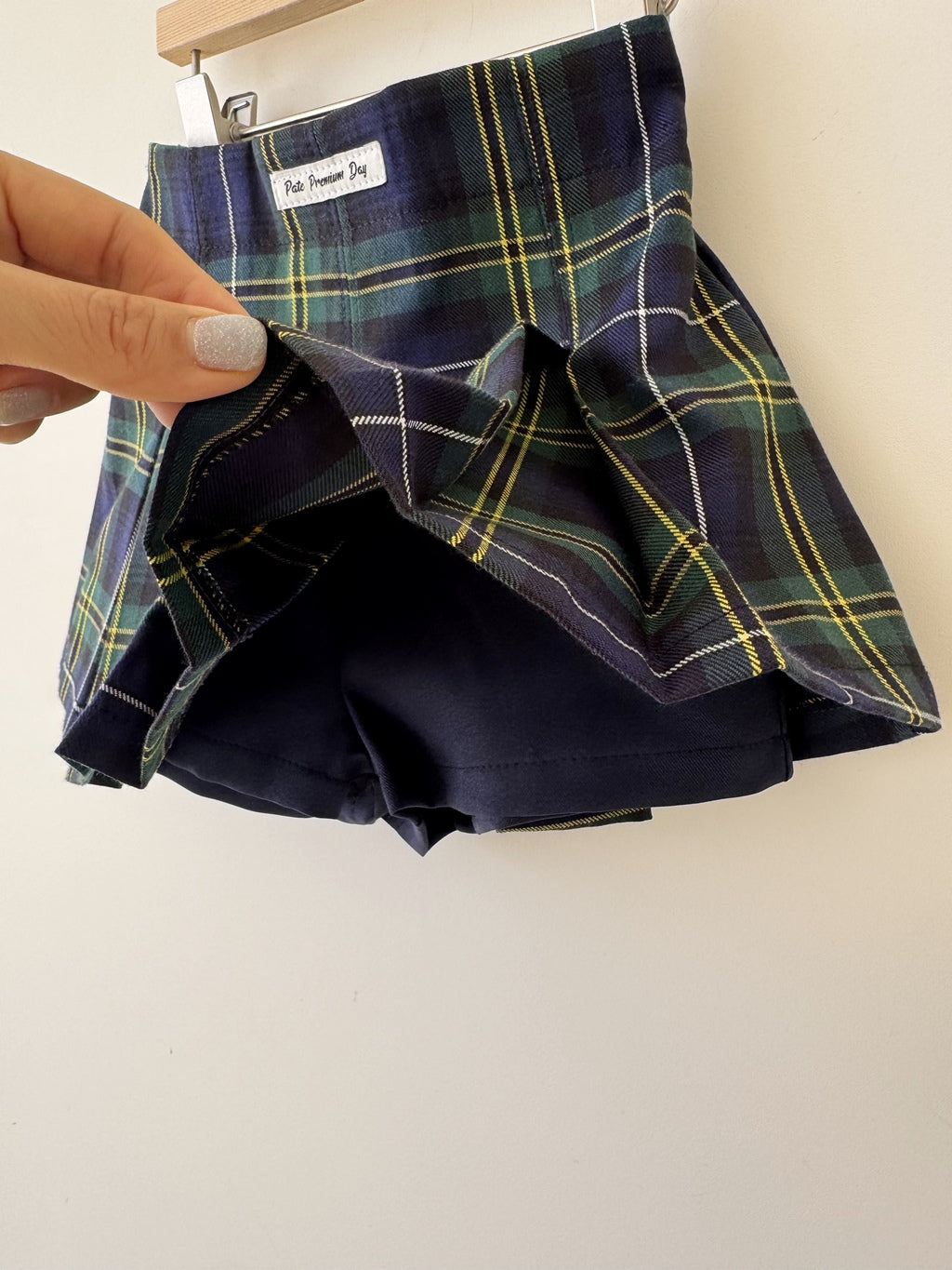Checkered Pleats