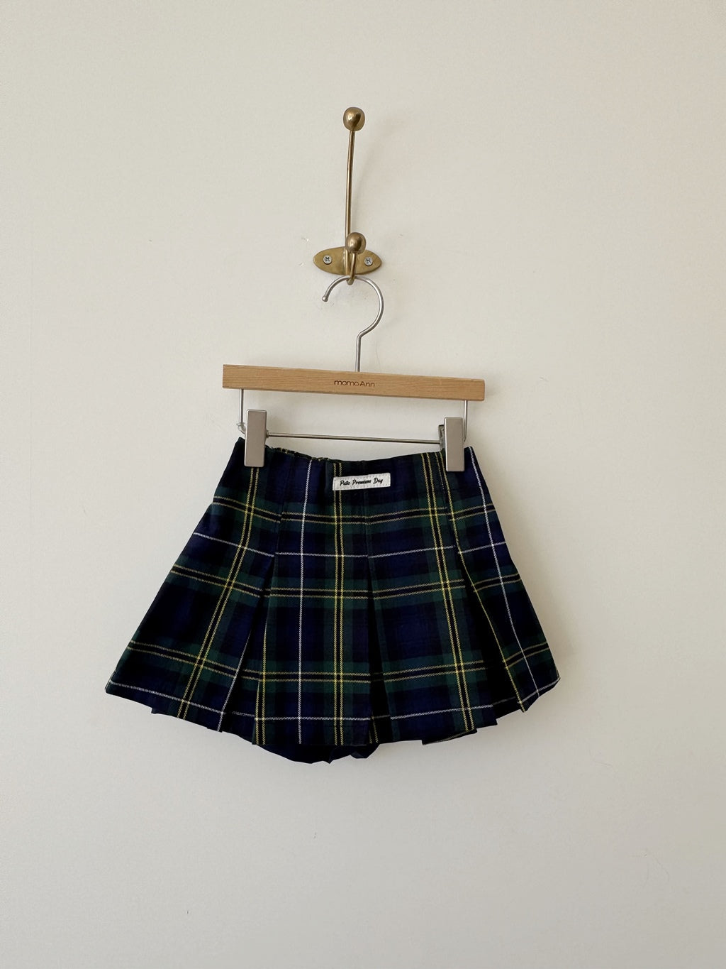 Checkered Pleats