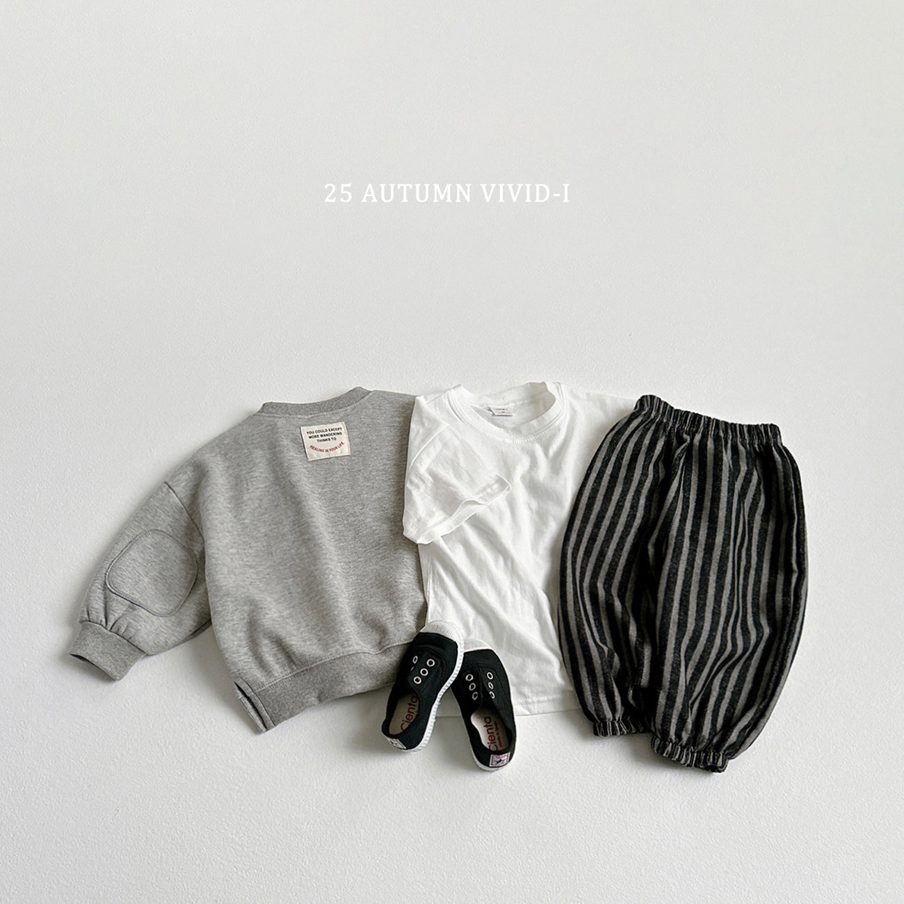 Label Baggy Sweatshirt