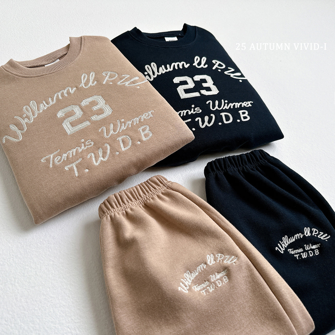 Chain Embroidery Set (Top + Bottom)