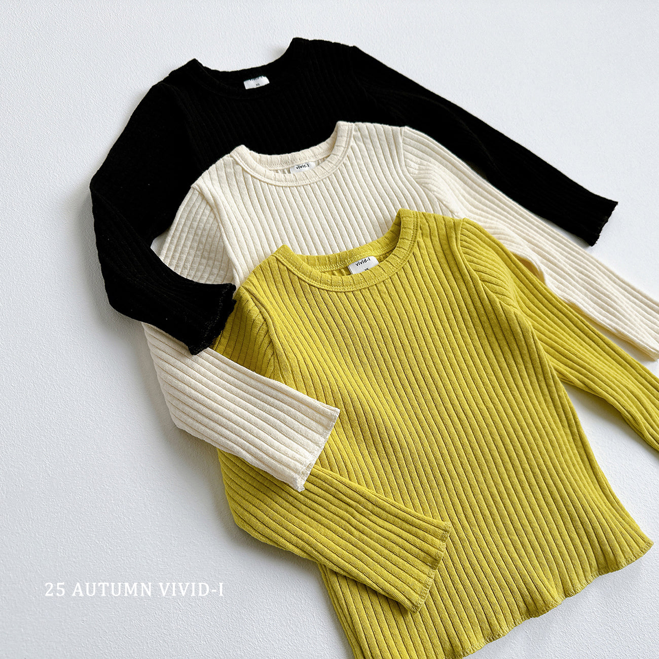 Simple Ribbed T-shirt