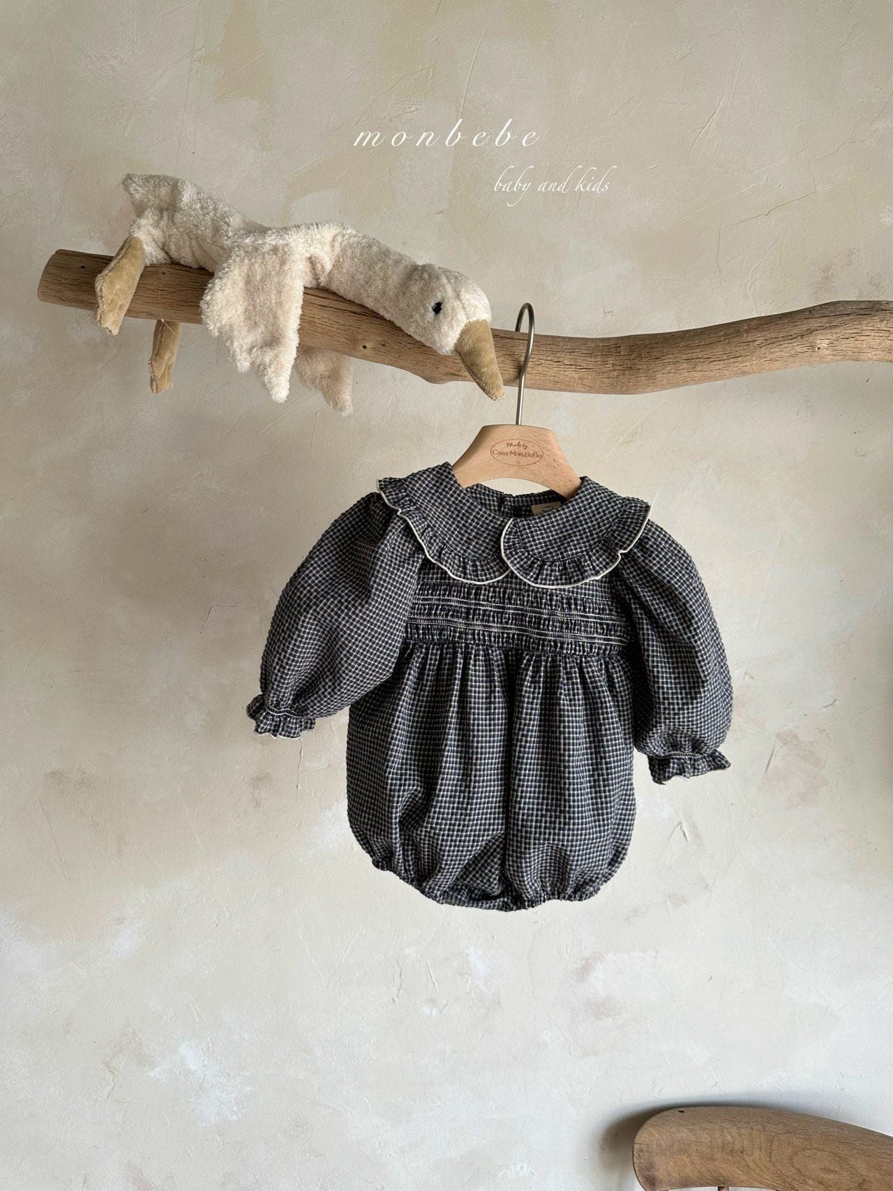 Autumn Zimmer Frill Suit