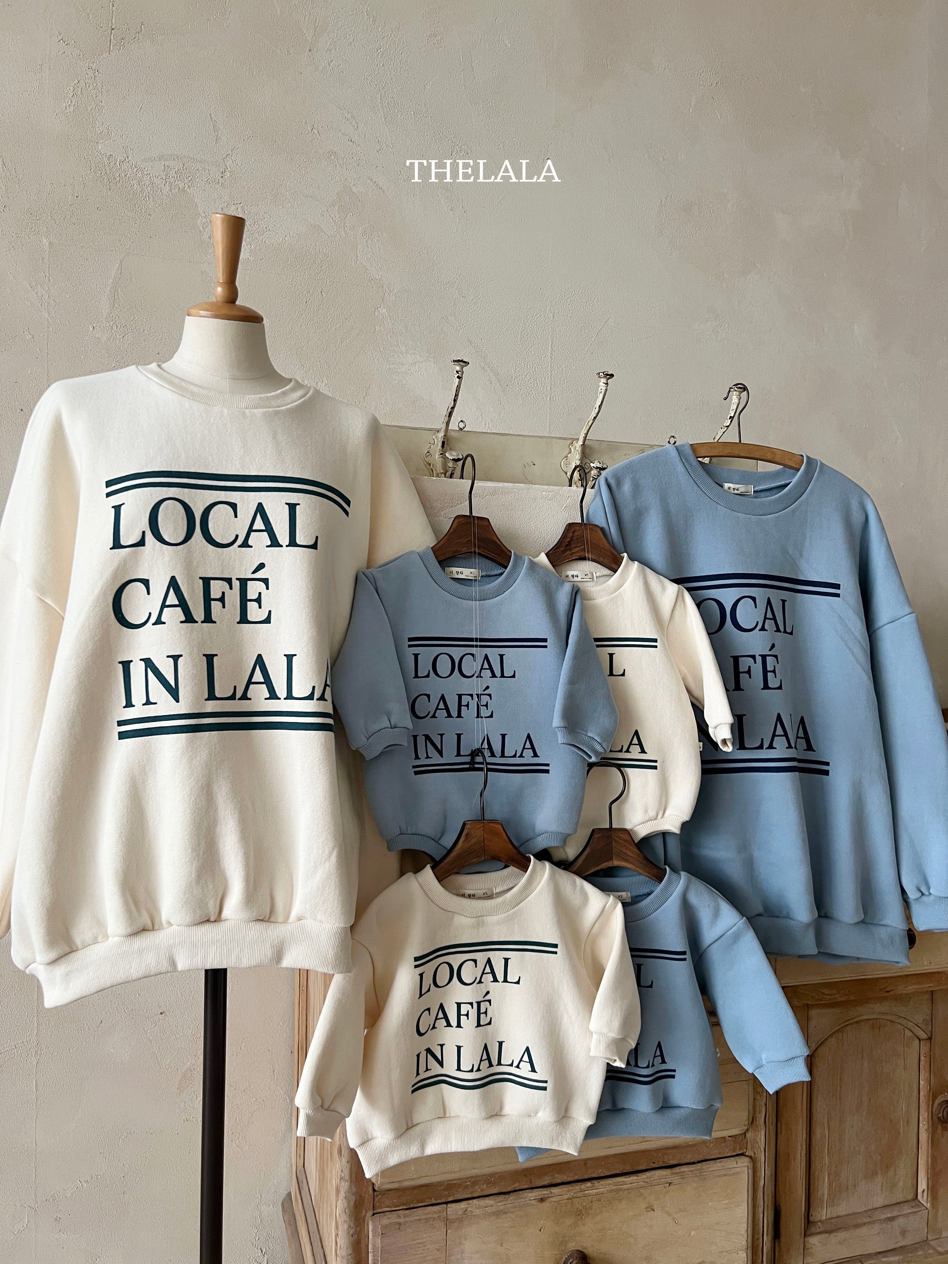Cafe Sweatshirt (Mom)