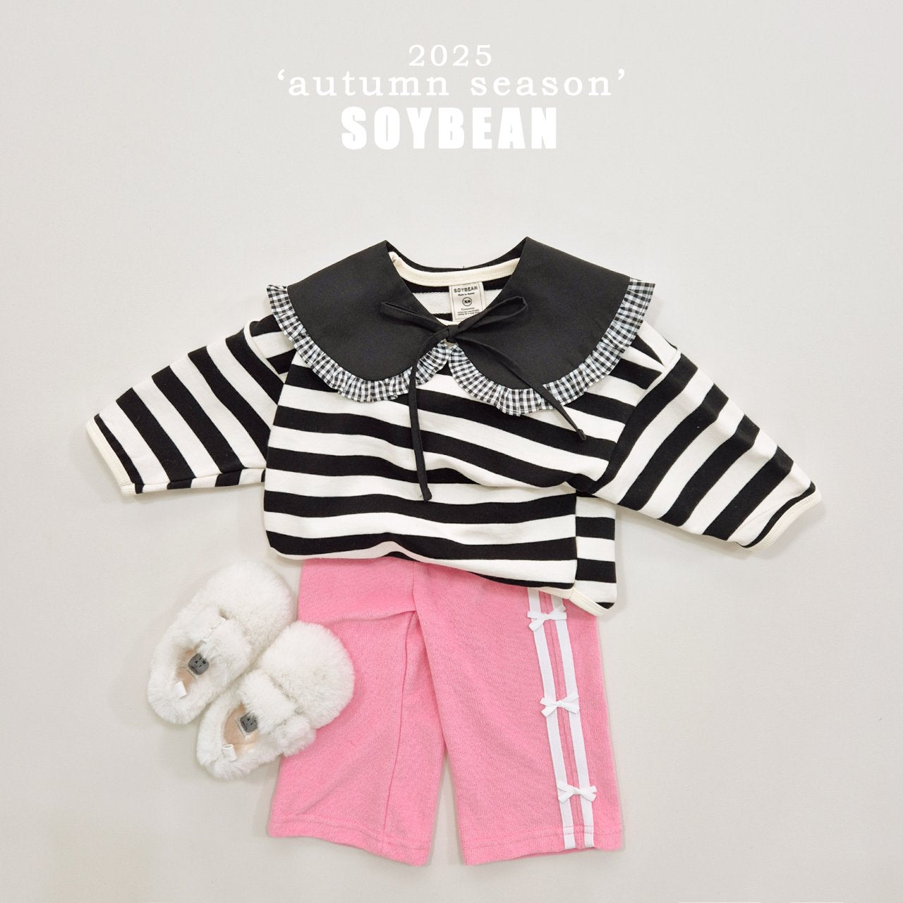 Ribbed Striped Sweatshirt