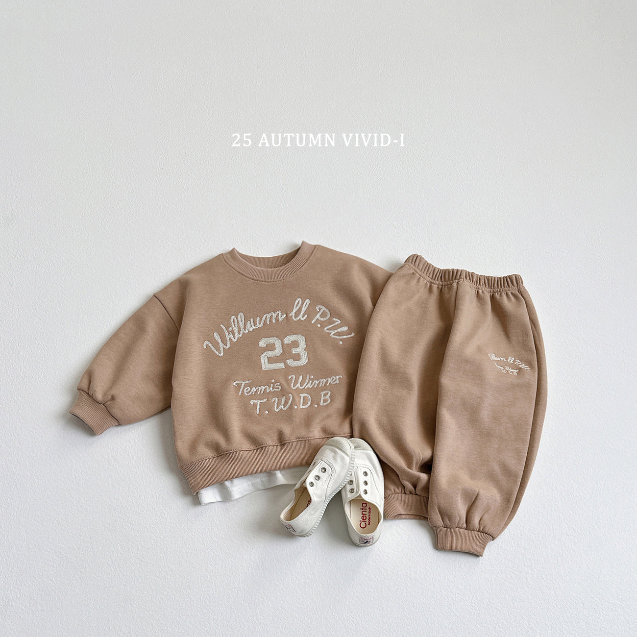 Chain Embroidery Set (Top + Bottom)