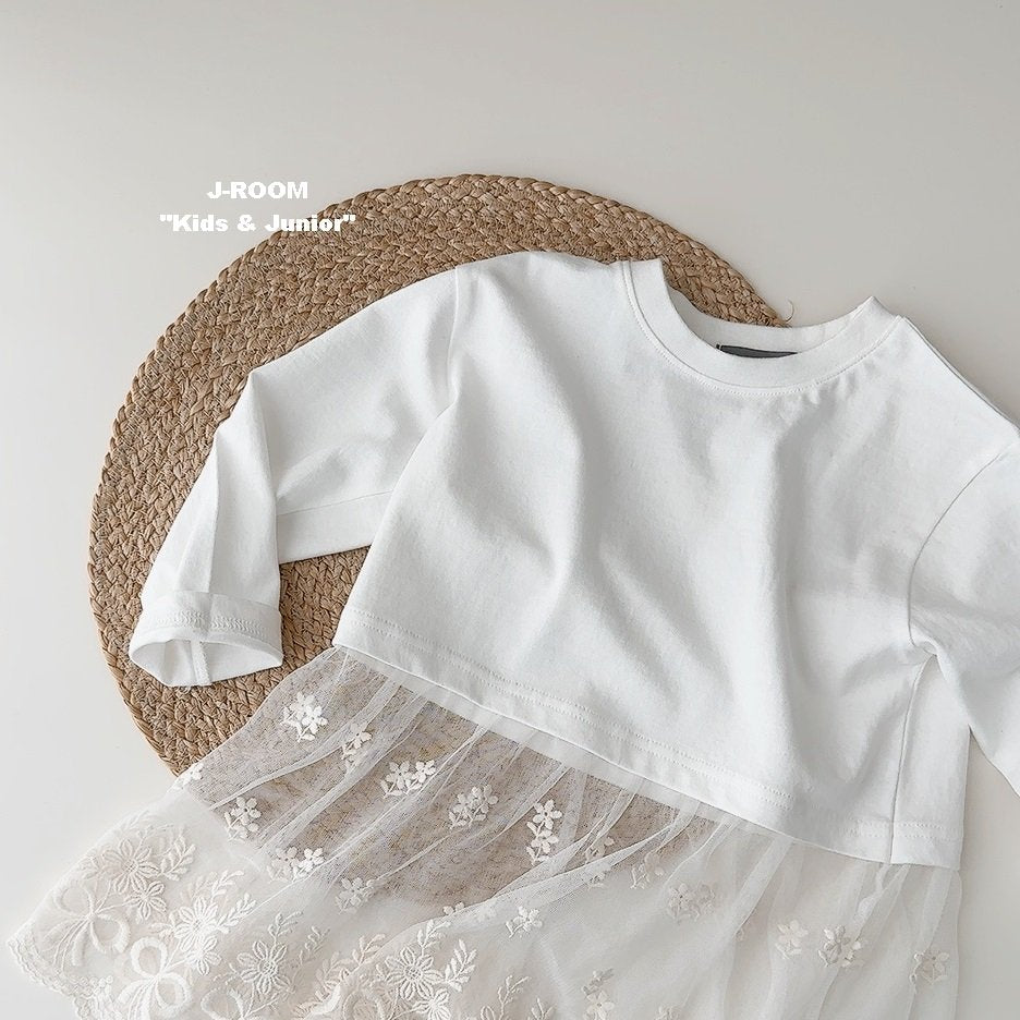 Punching Lace Long Tee