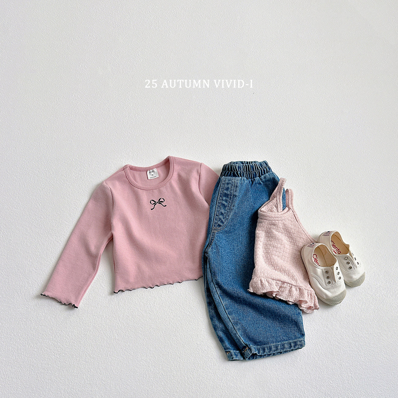 Ribbon Loose-fit T-shirt