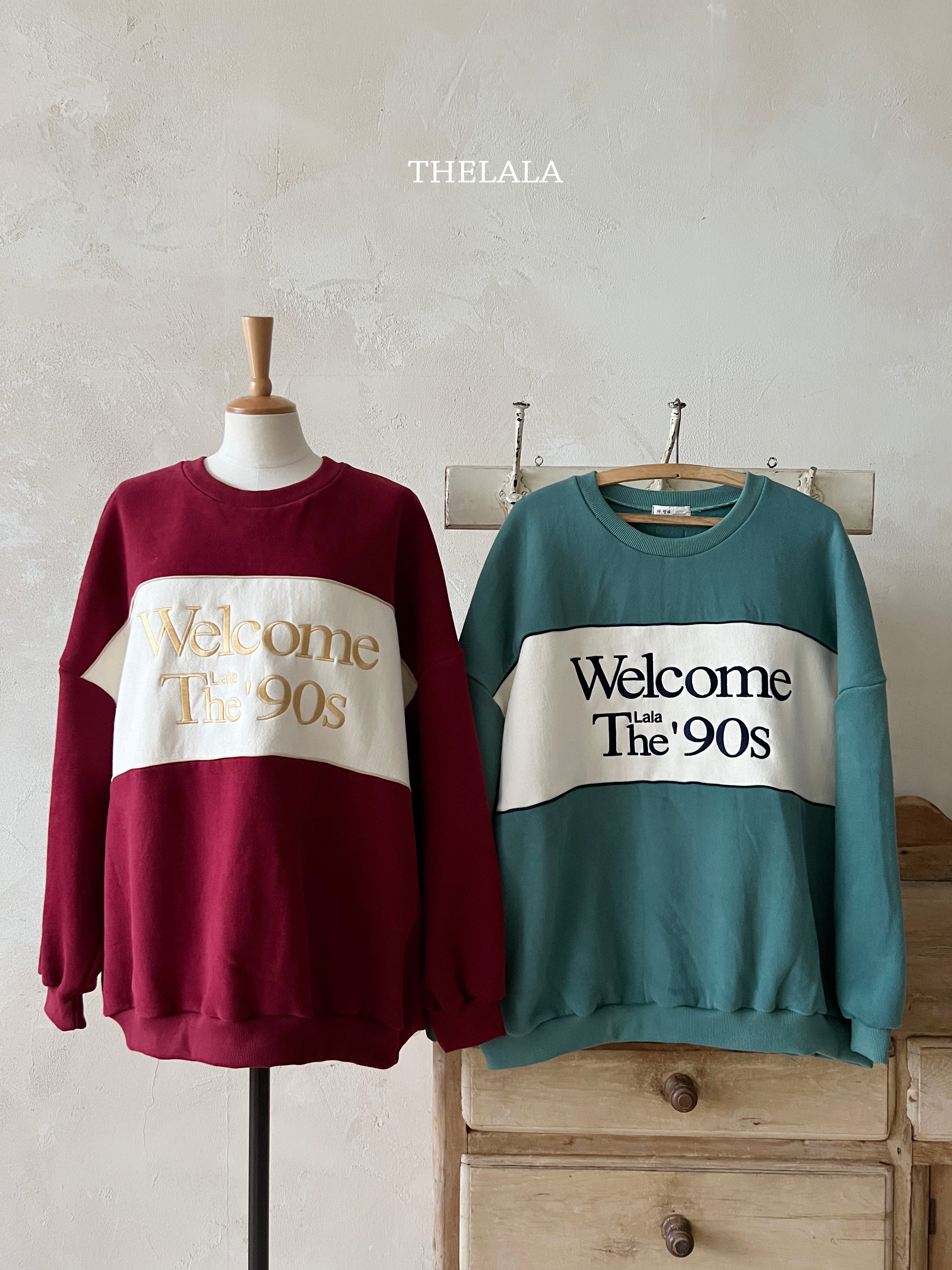 Welcome Sweatshirt (Mom)