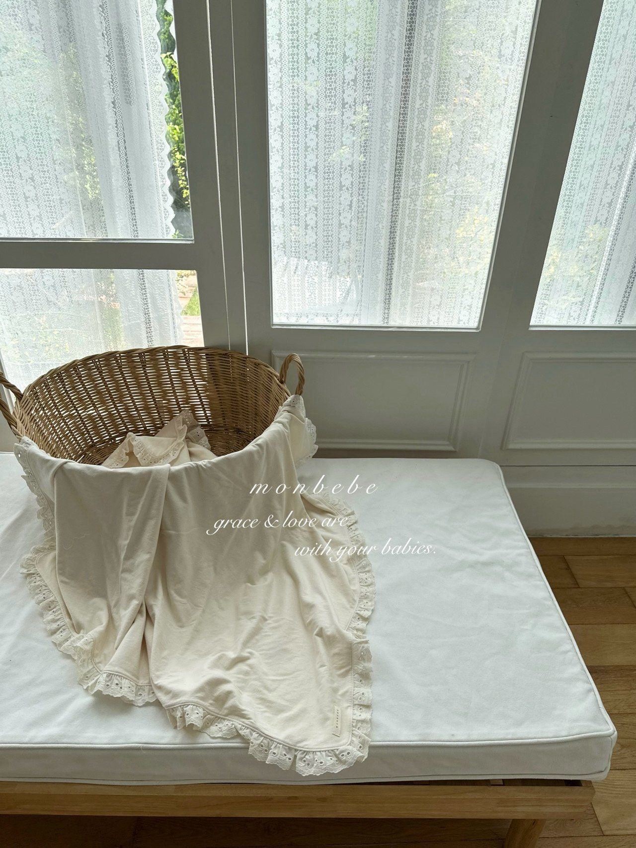 Bong Bong Blanket (2 layers)