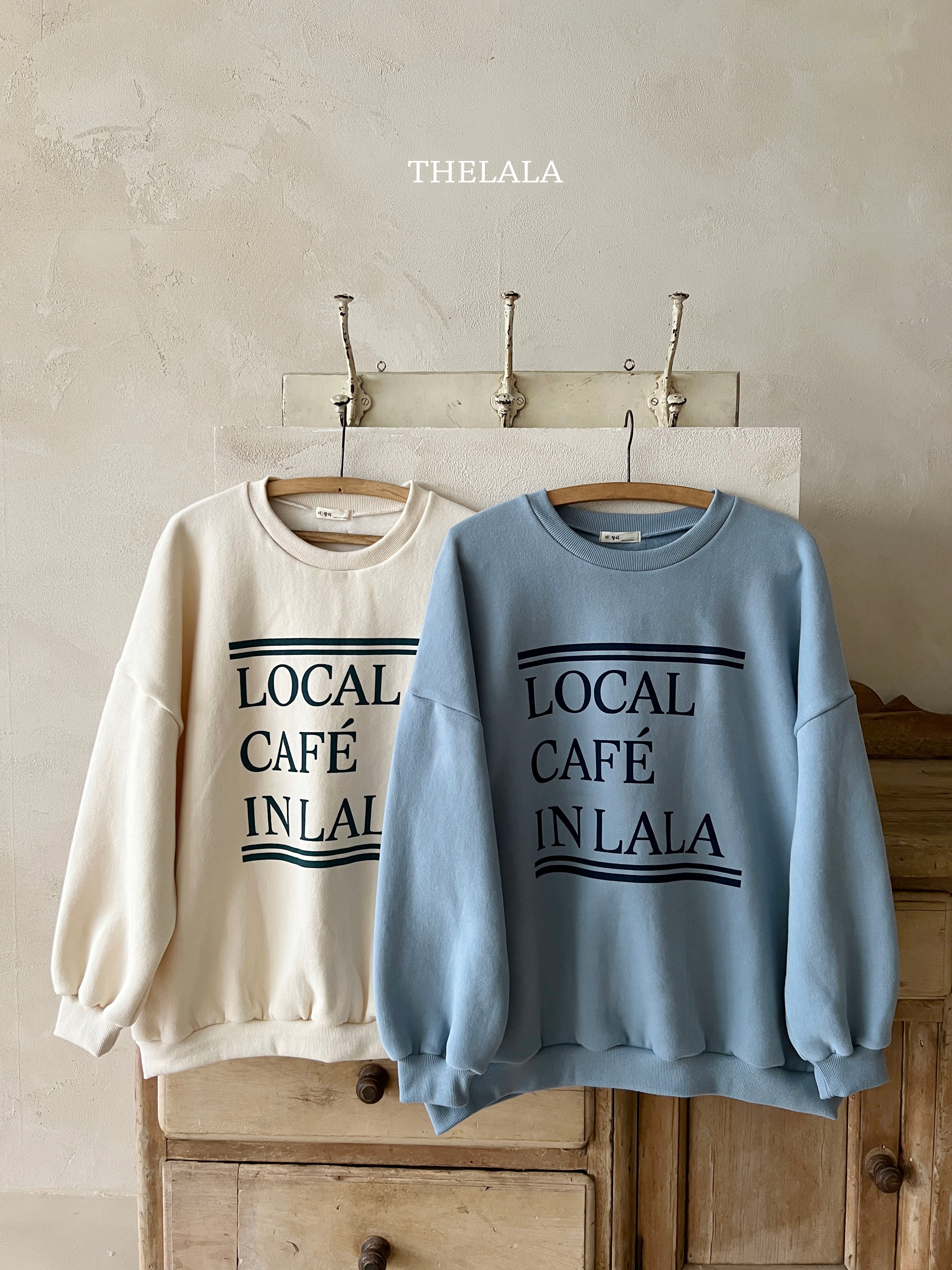 Cafe Sweatshirt (Mom)