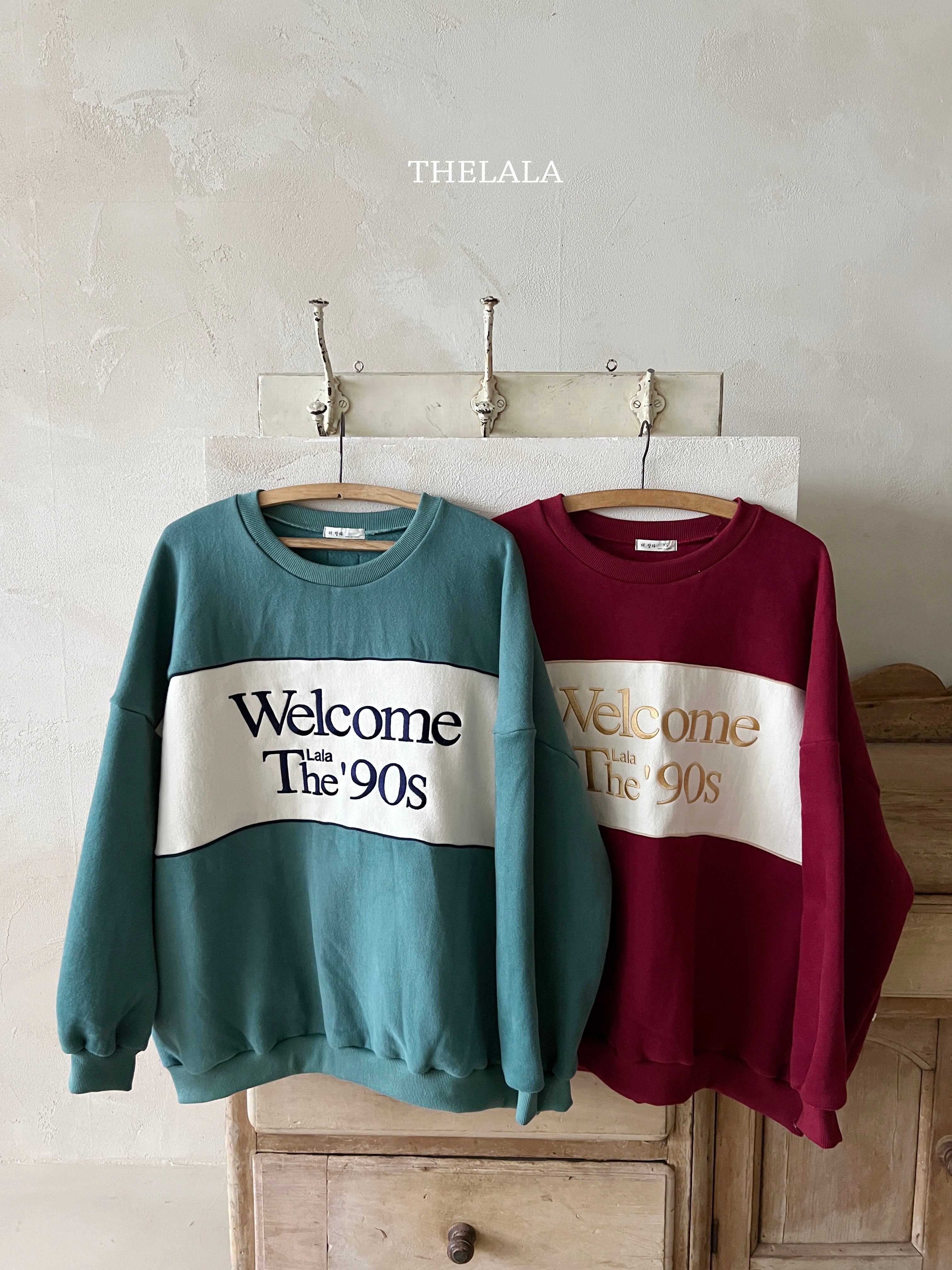 Welcome Sweatshirt (Mom)
