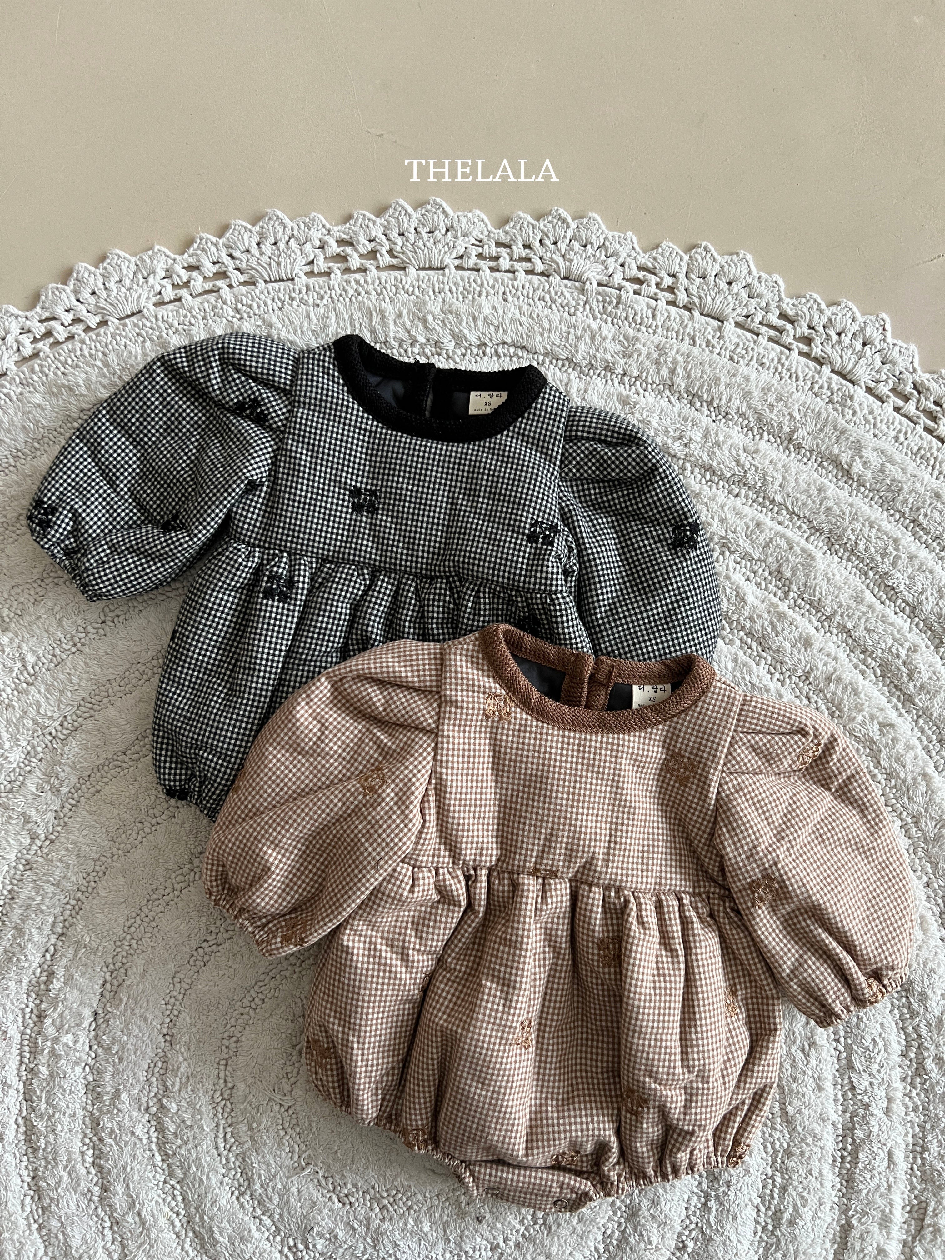 Pie Embroidery Suit