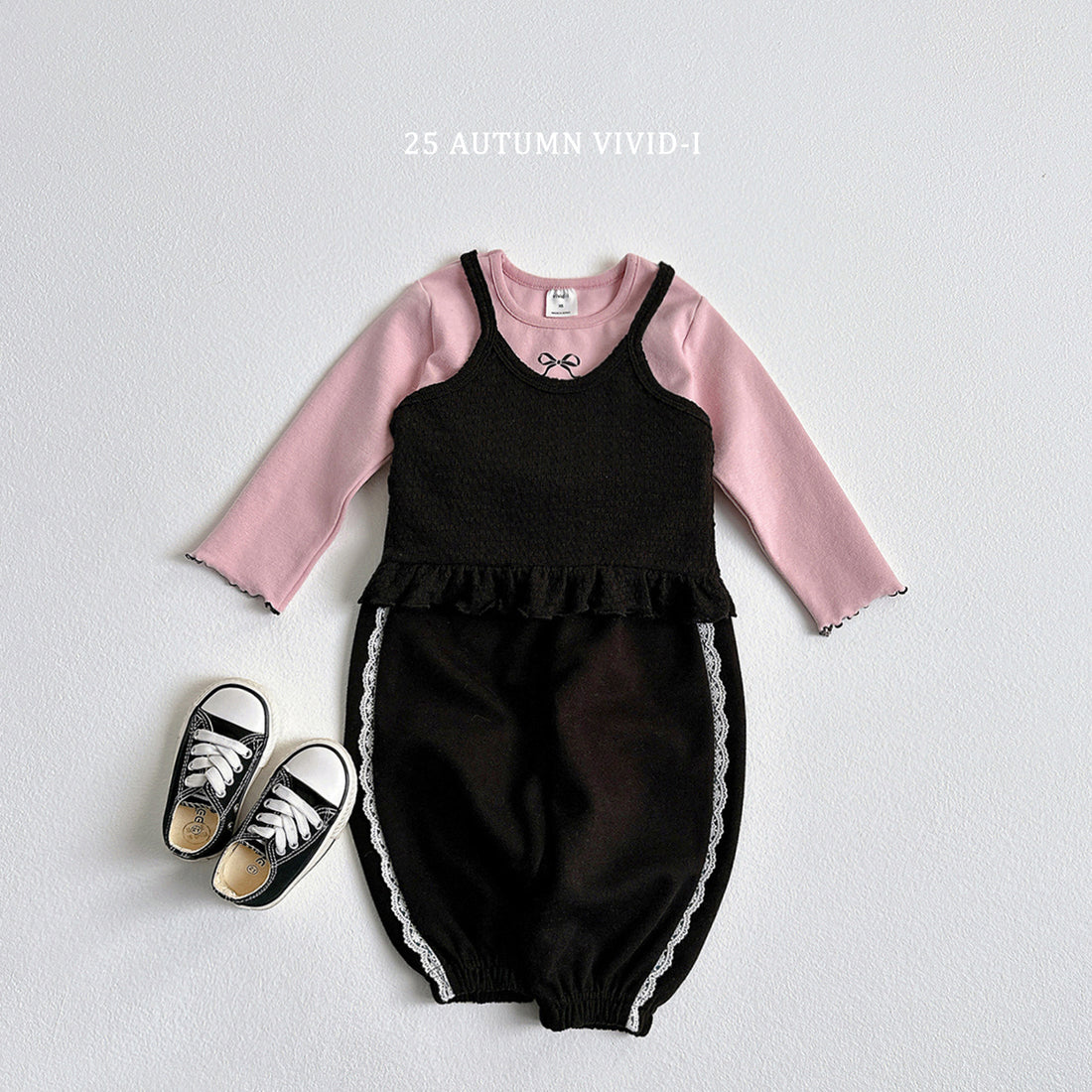 Ribbon Loose-fit T-shirt