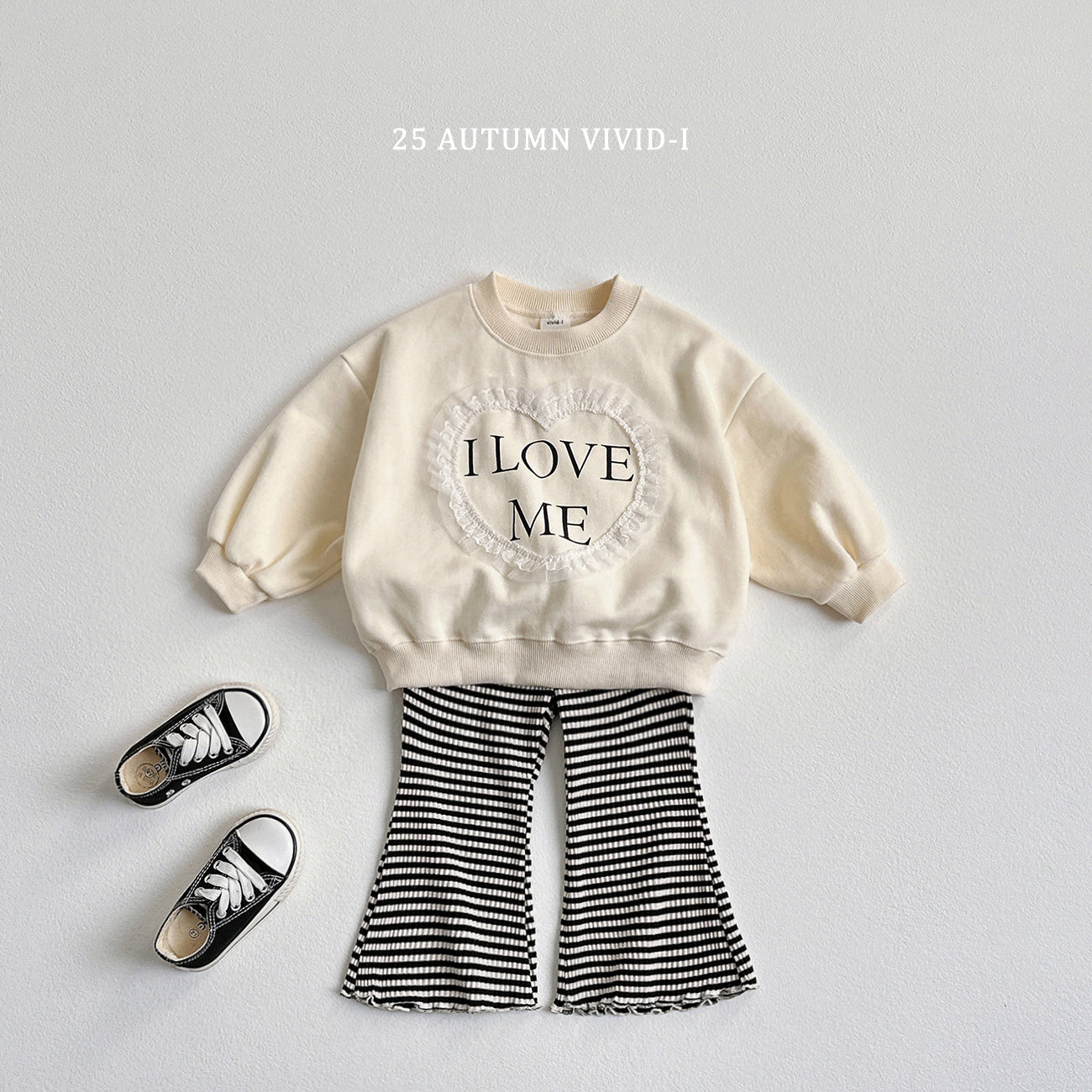 Lace Heart Sweatshirt