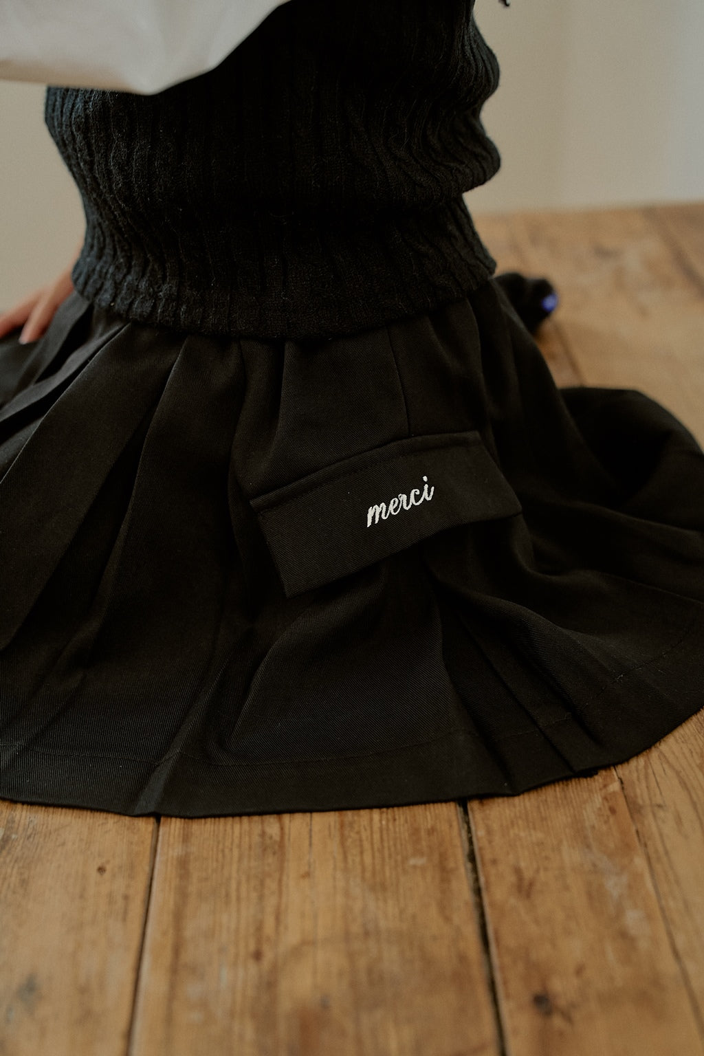 Day Pleated Skirt
