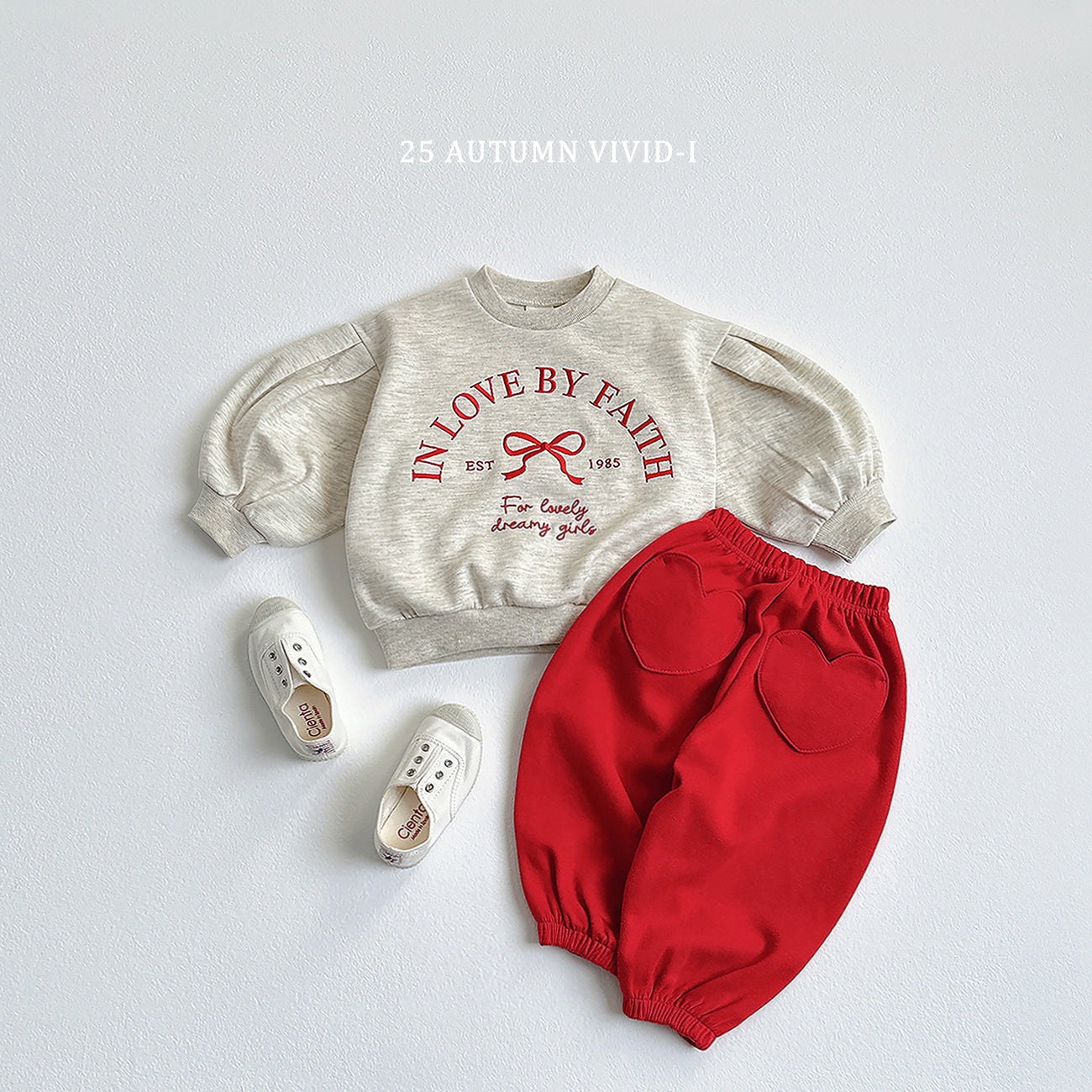 Puff Ribbon Sweatshirt