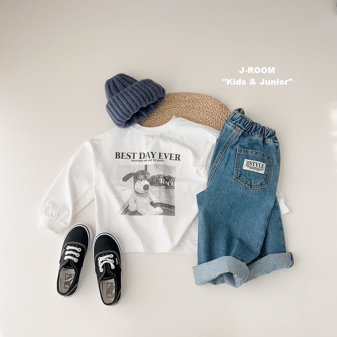 Point Label Wide Denim Pants