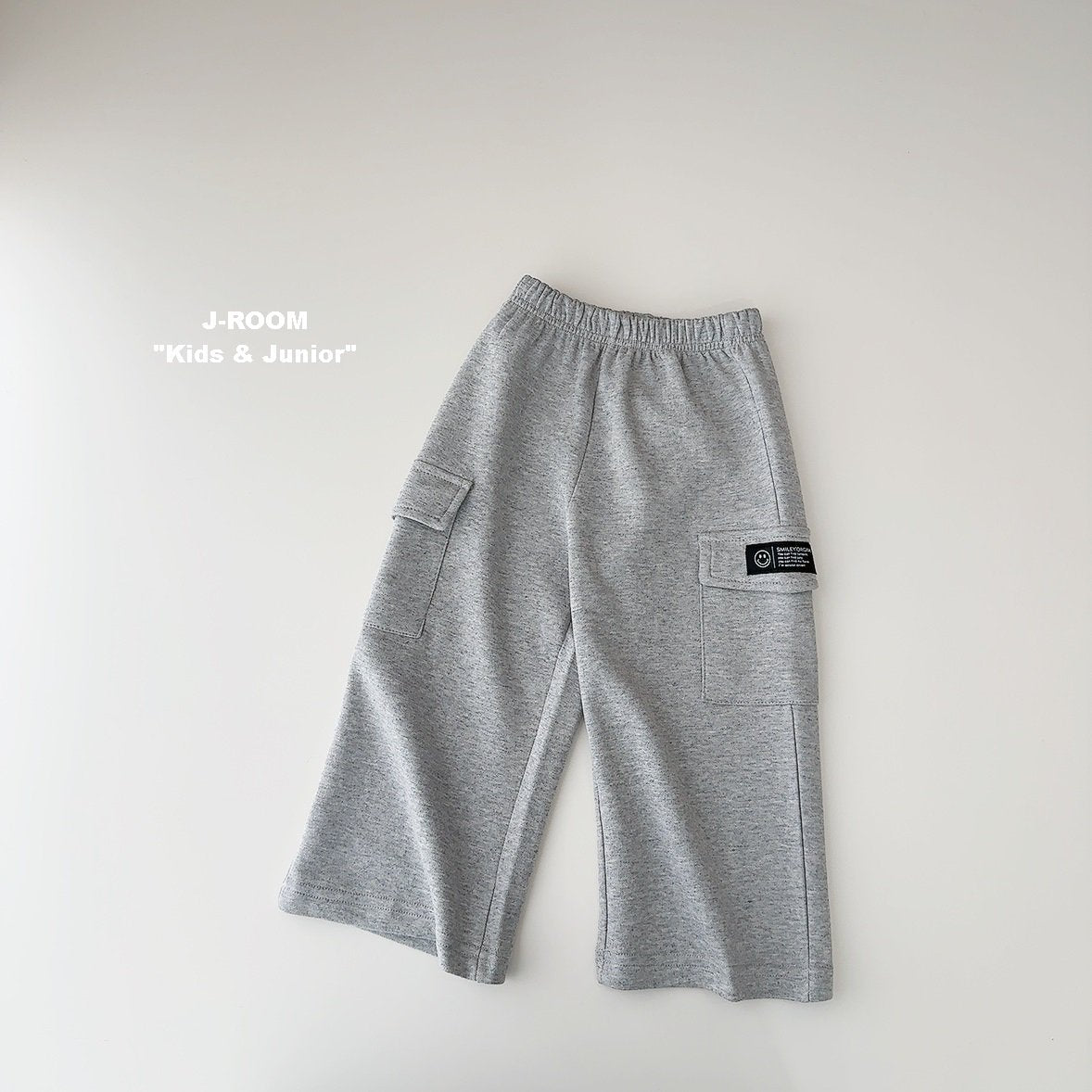 Pocket Label Wide Cargo Pants