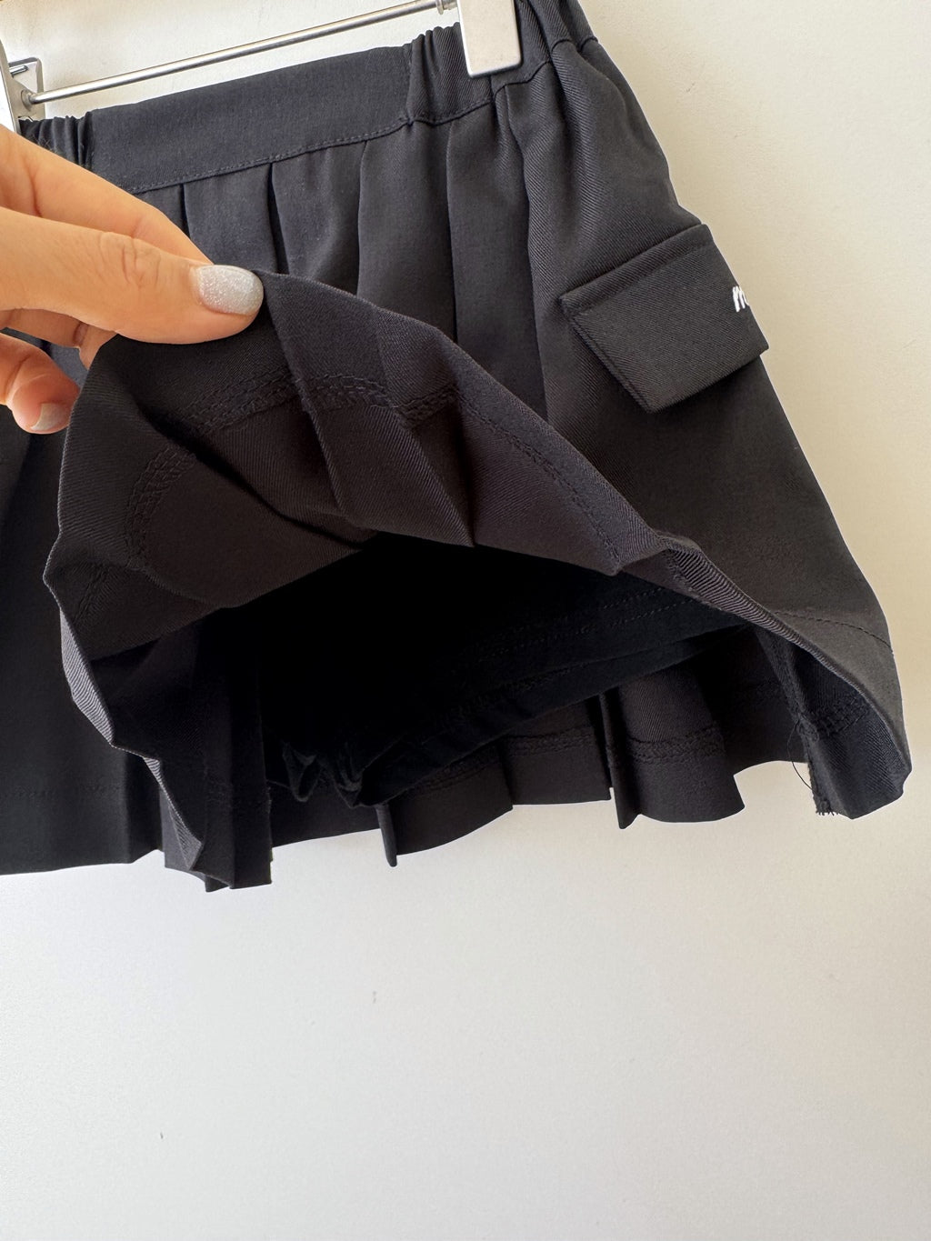 Day Pleated Skirt