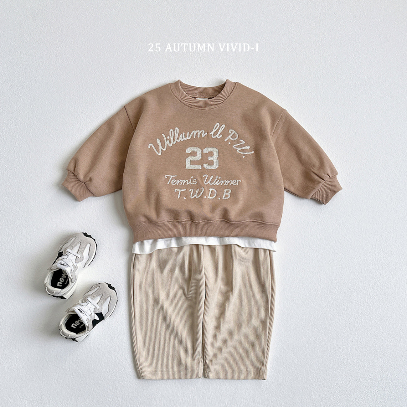 Chain Embroidery Set (Top + Bottom)