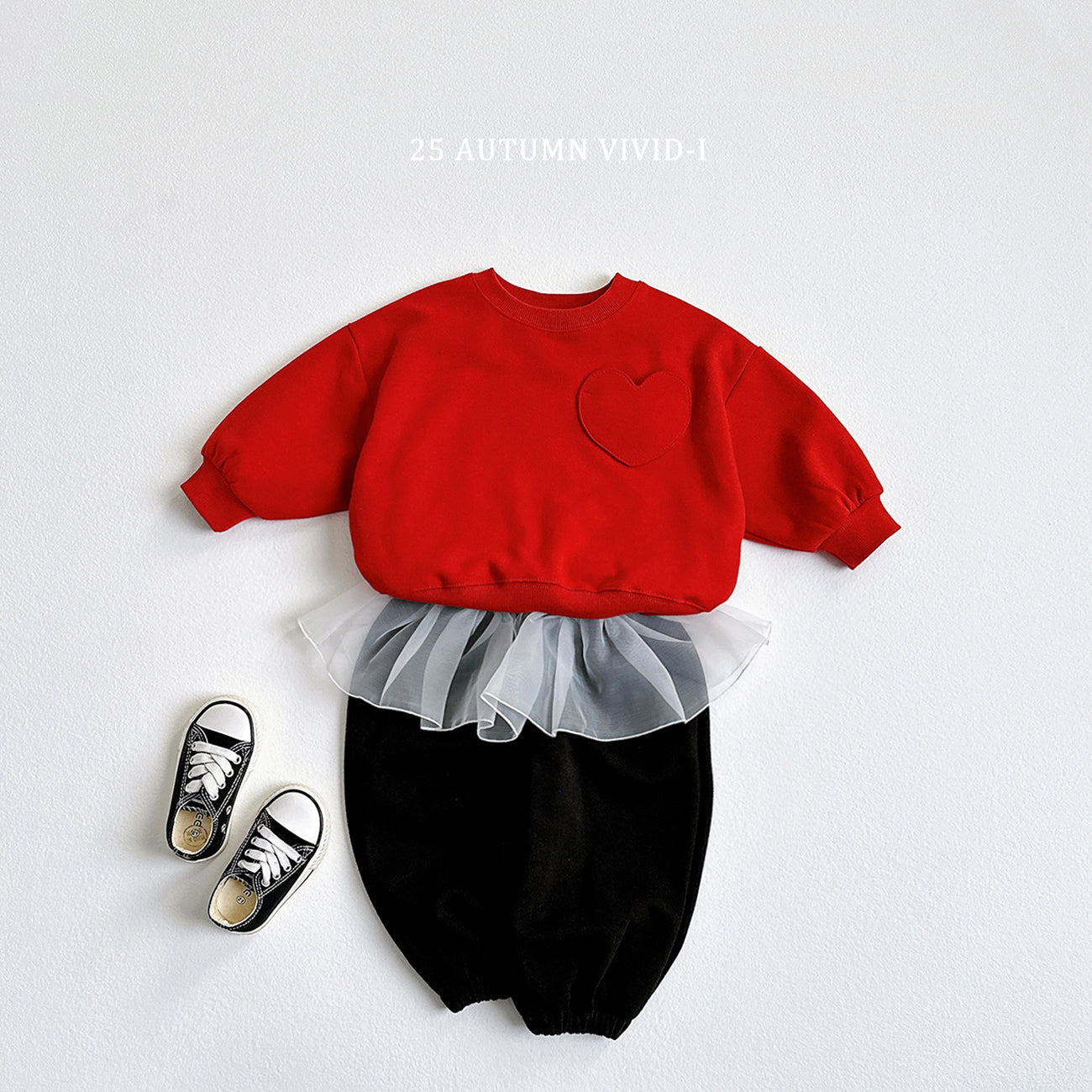 Heart Pocket Sweatshirt