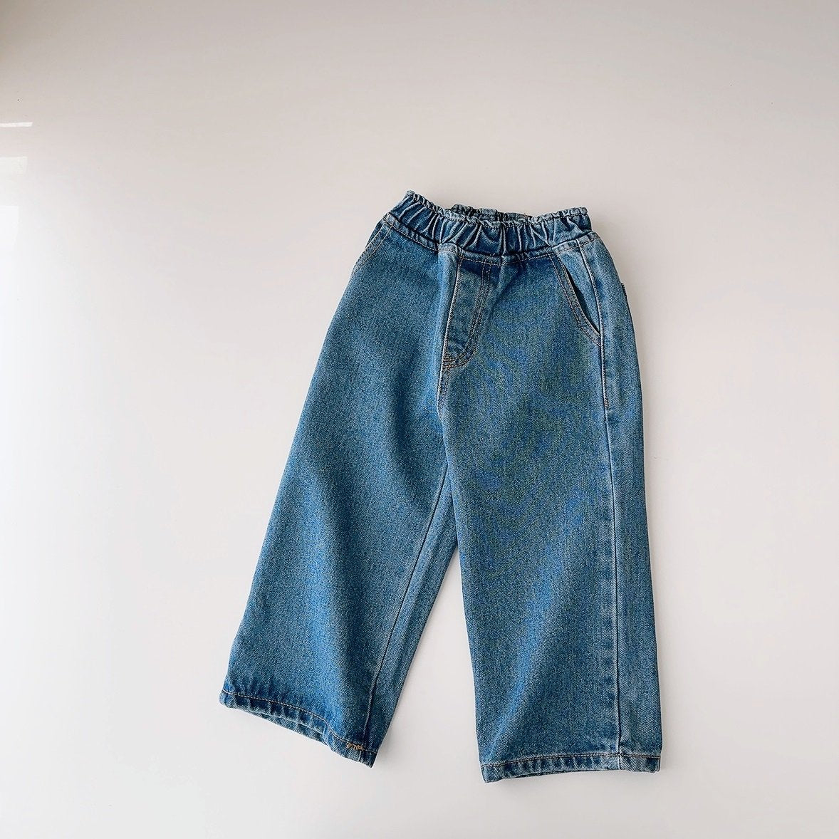 Point Label Wide Denim Pants
