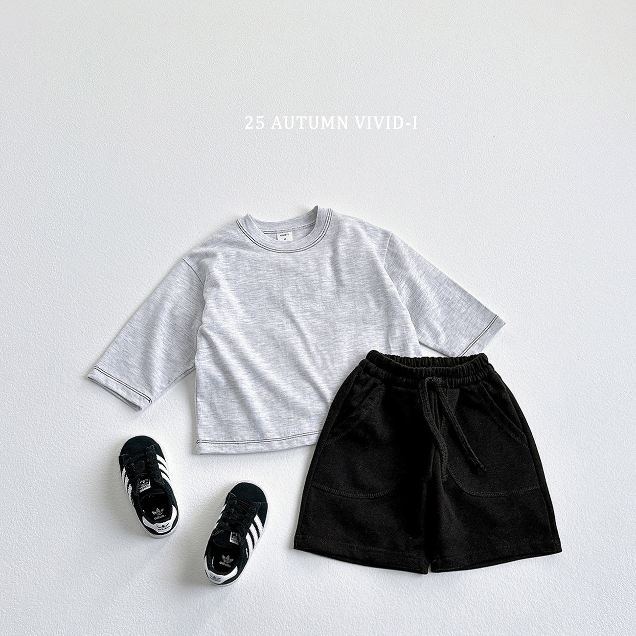 Line Stitch T-shirt