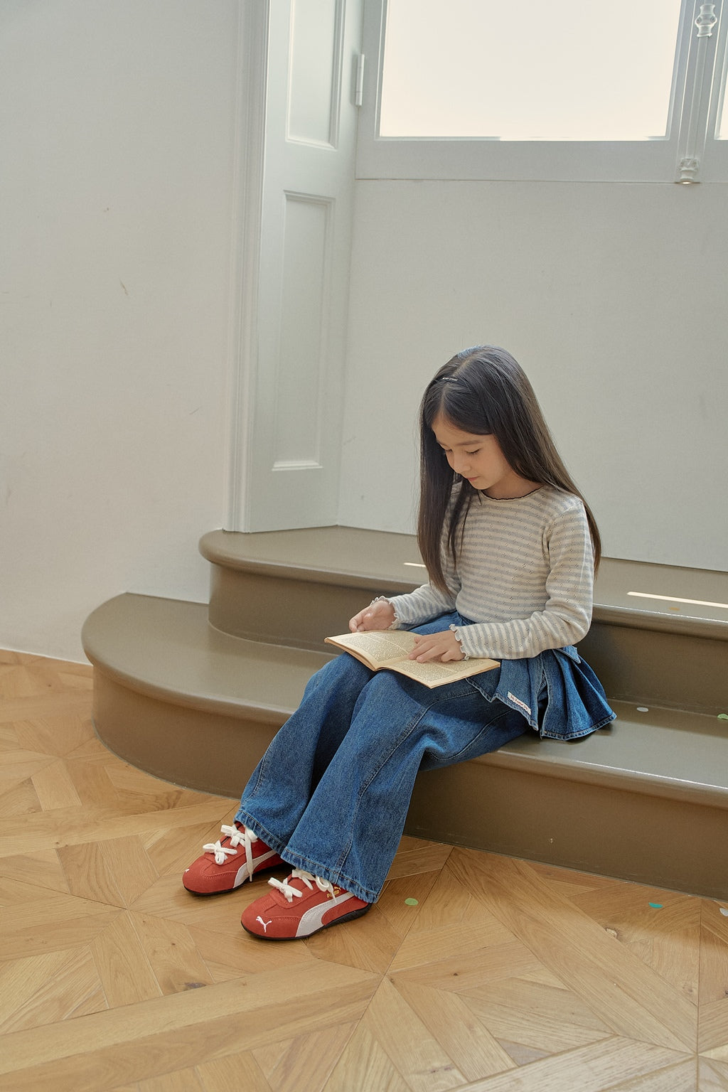 Pleated Denim Pants