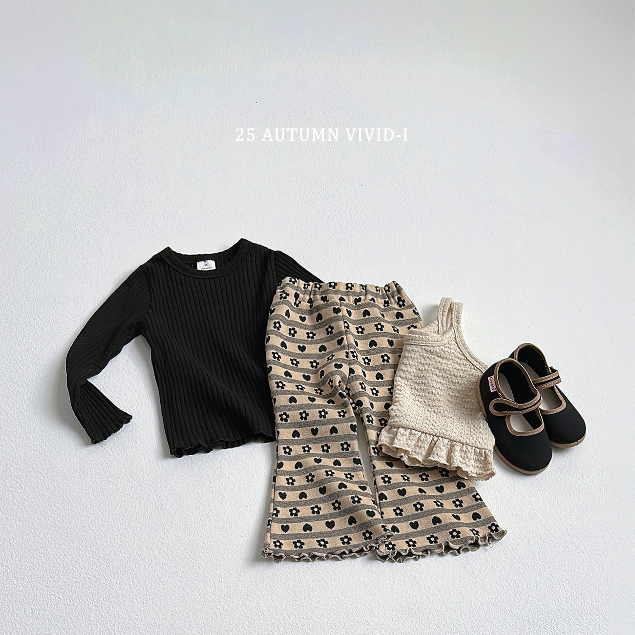 Simple Ribbed T-shirt