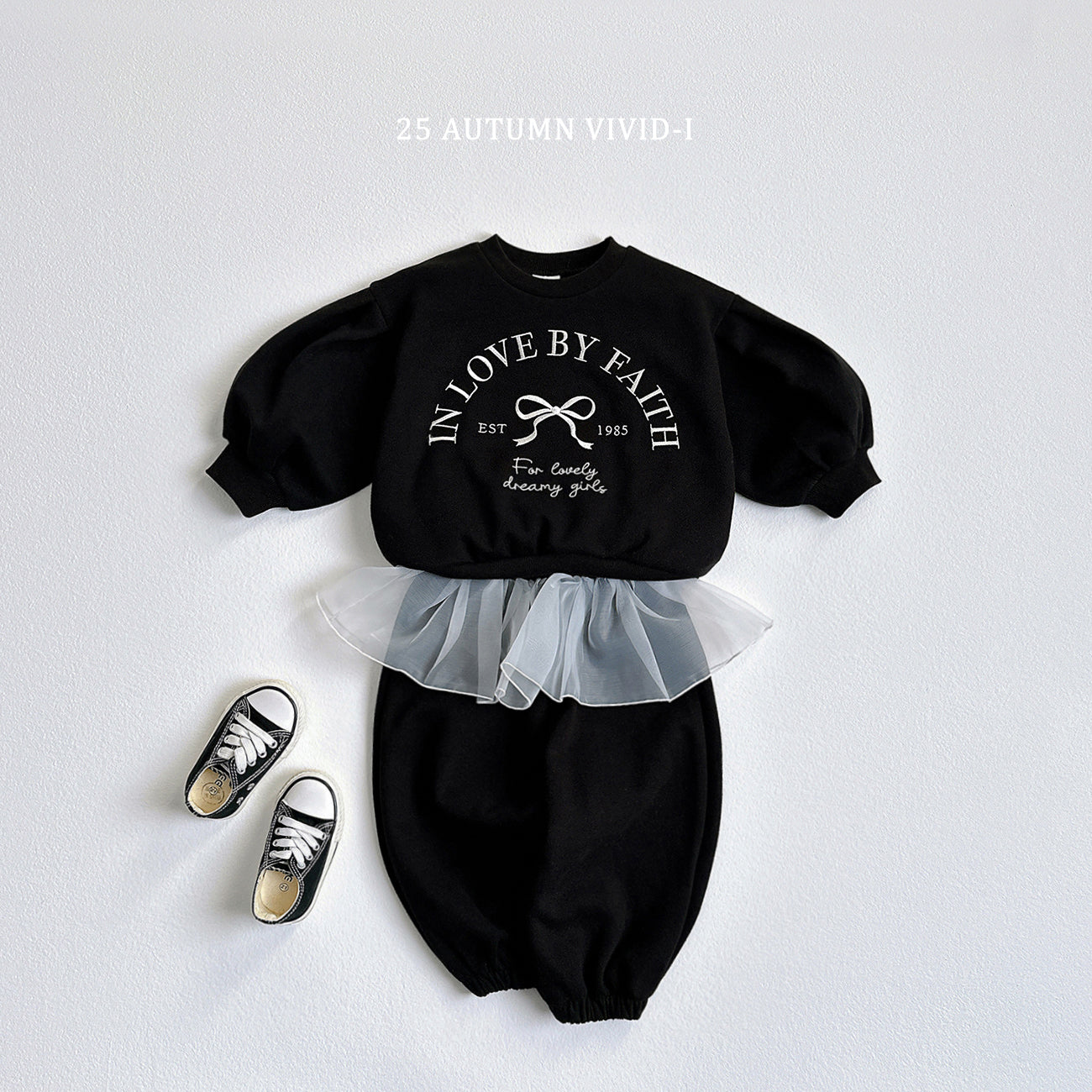 Puff Ribbon Sweatshirt