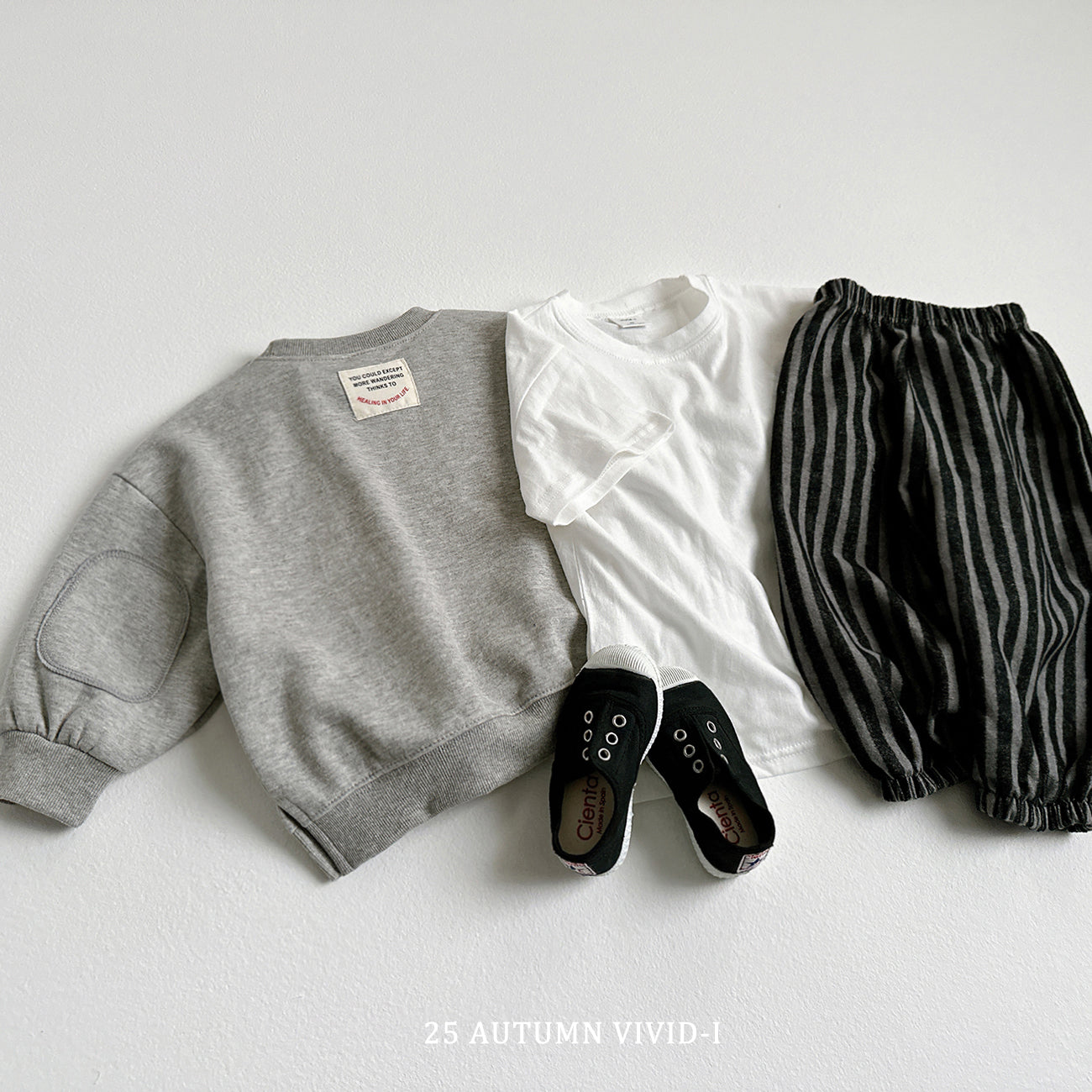 Label Baggy Sweatshirt