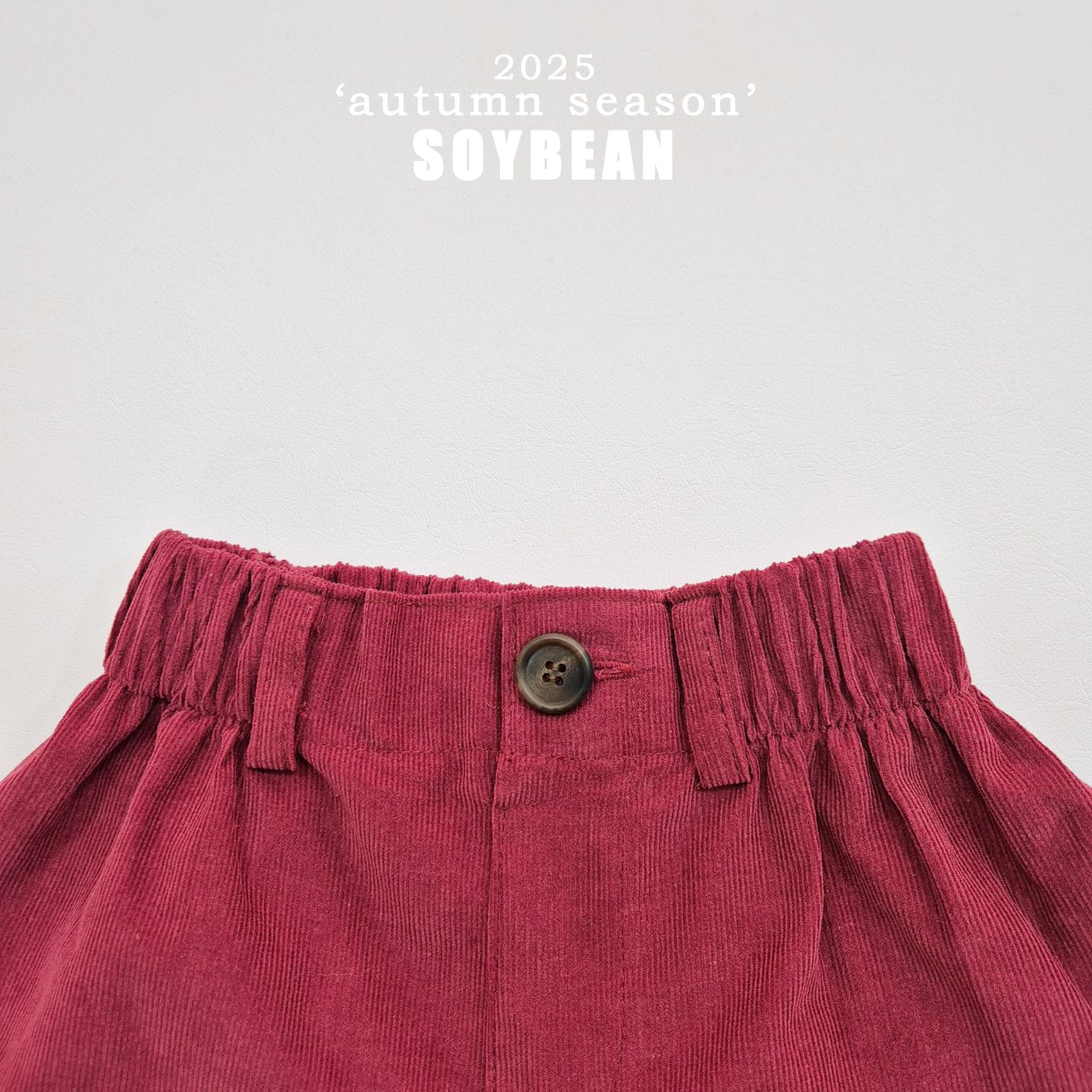 Balloon Corduroy Shorts