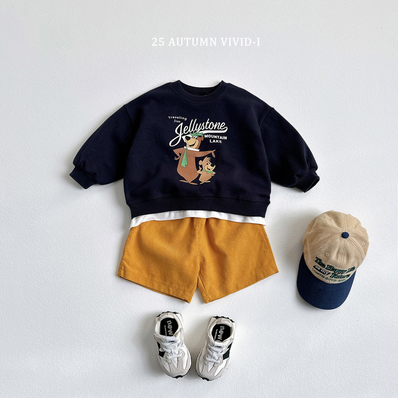 Travel Bear Sweatshirt