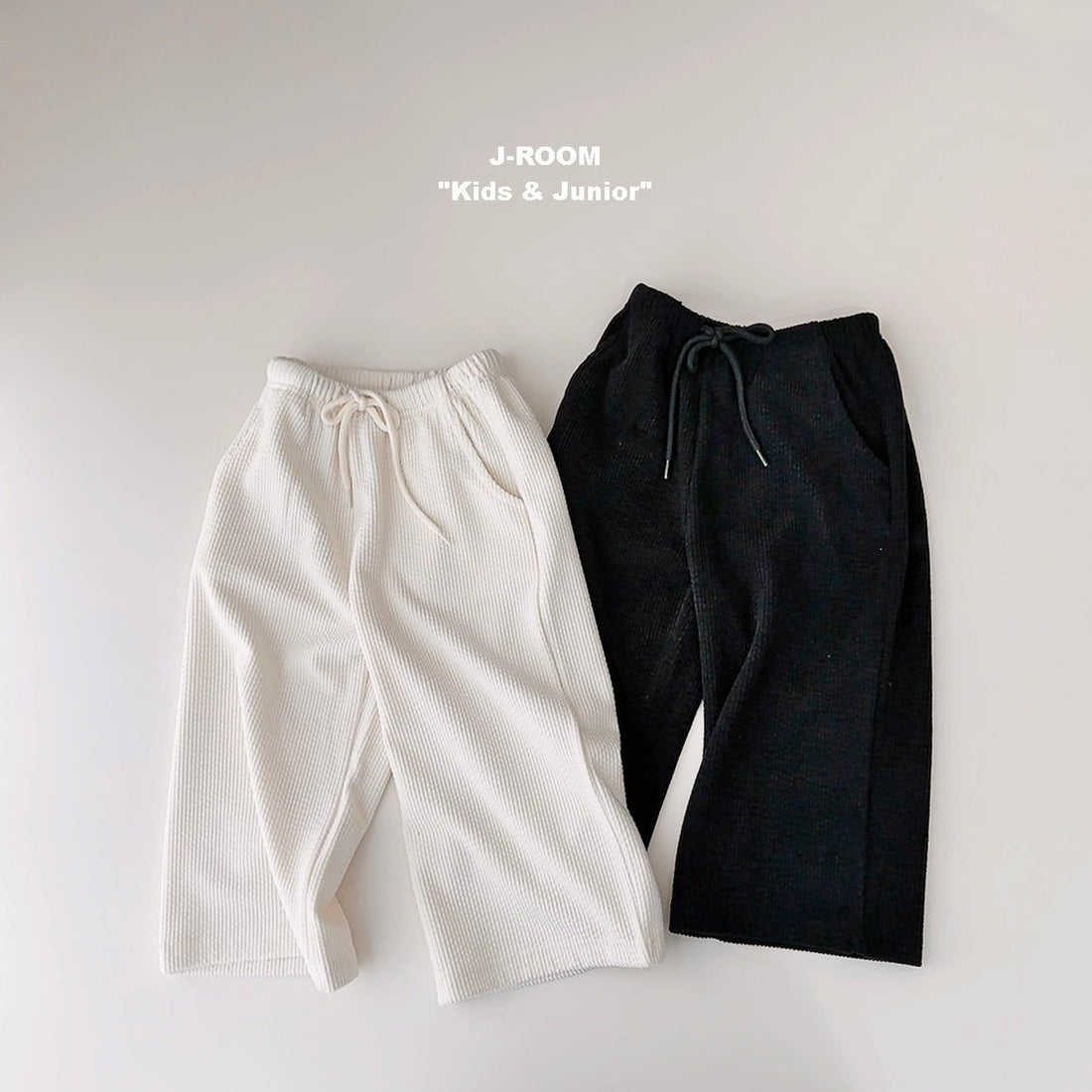 Soft Ribbed Wide Pants