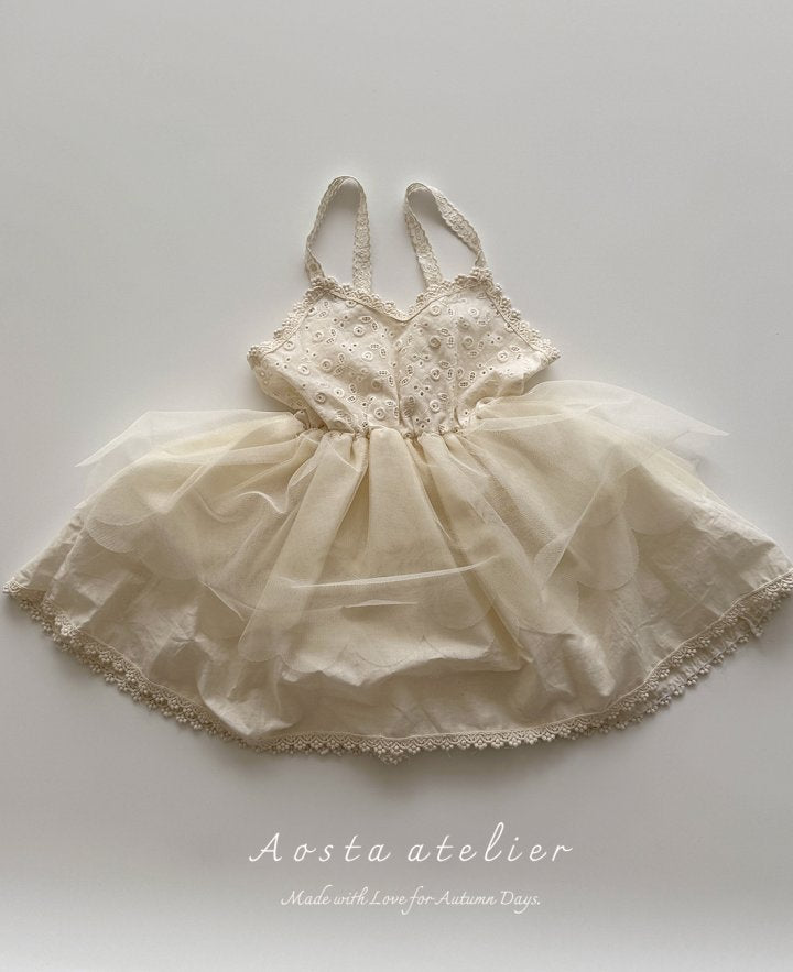 Lace Tulip Dress