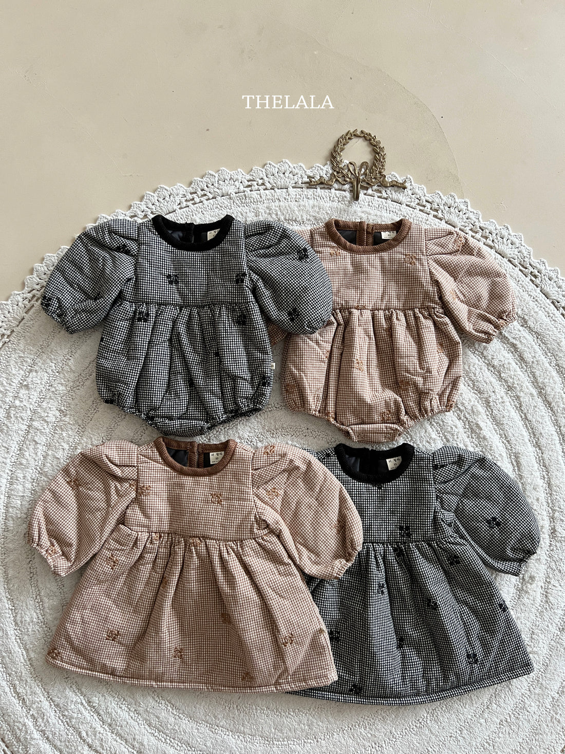 Pie Embroidery Suit