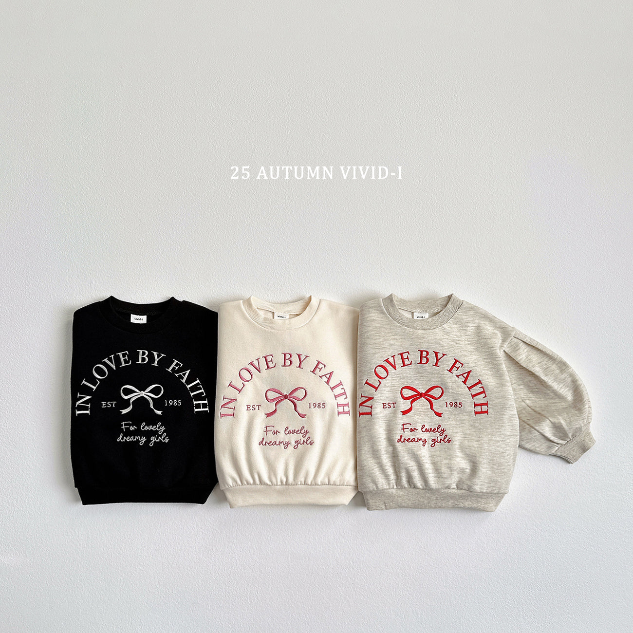 Puff Ribbon Sweatshirt