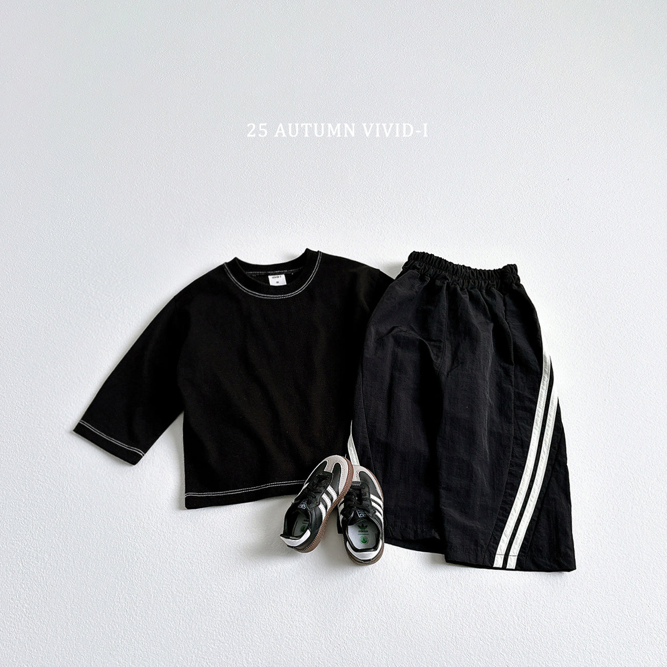 Line Stitch T-shirt