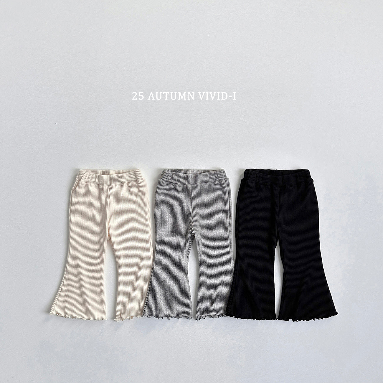 Ribbed Loose-fit Flared Pants