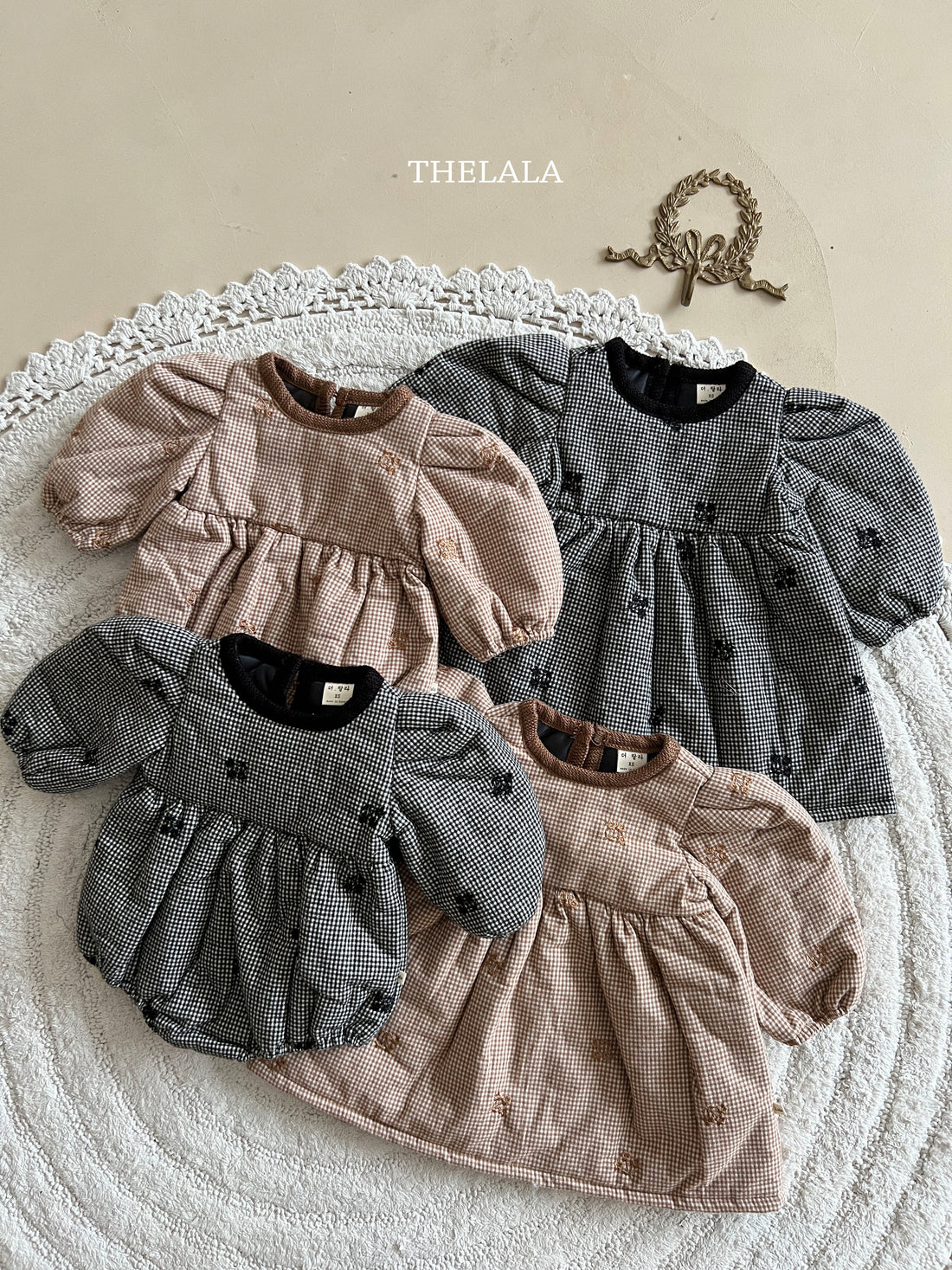 Pie Embroidery Suit