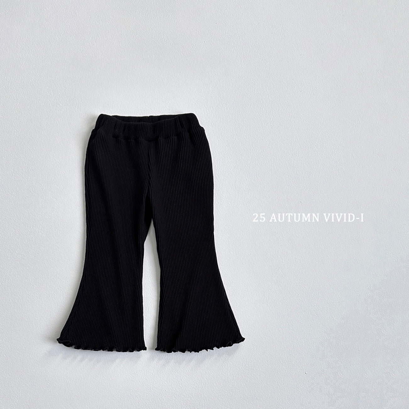 Ribbed Loose-fit Flared Pants