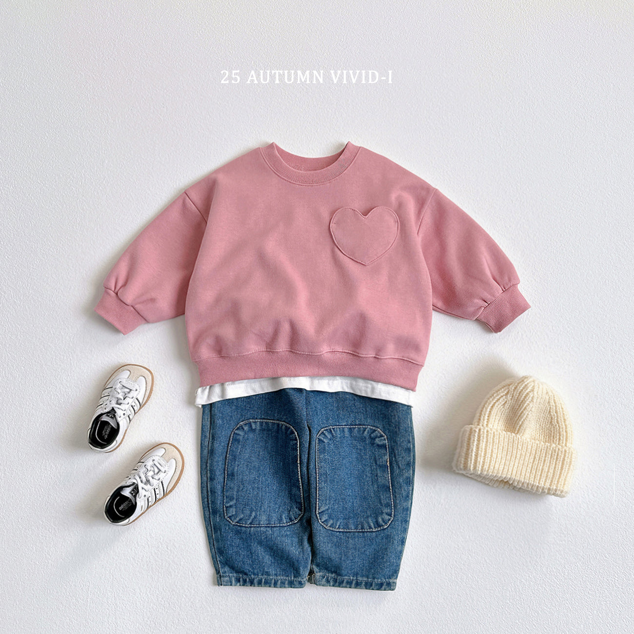 Heart Pocket Sweatshirt