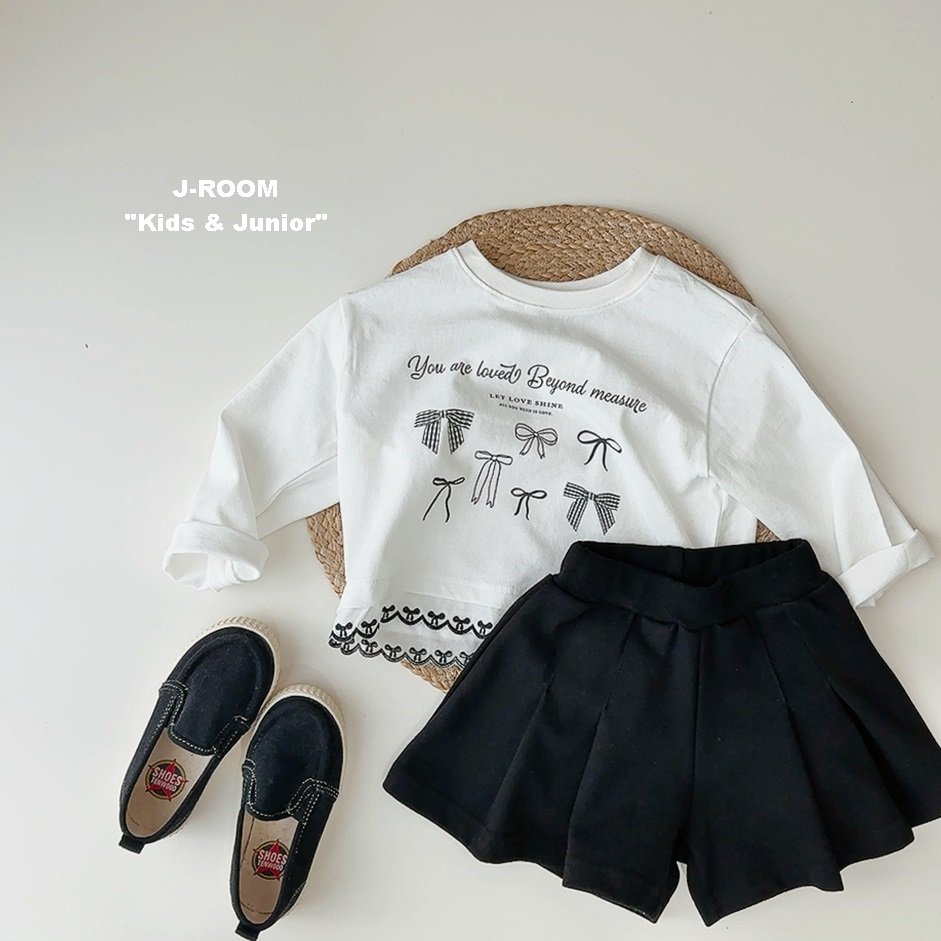 Ribbon Hem Lace Tee