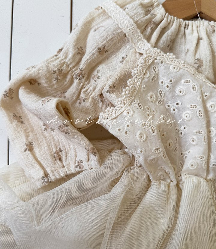 Lace Tulip Dress