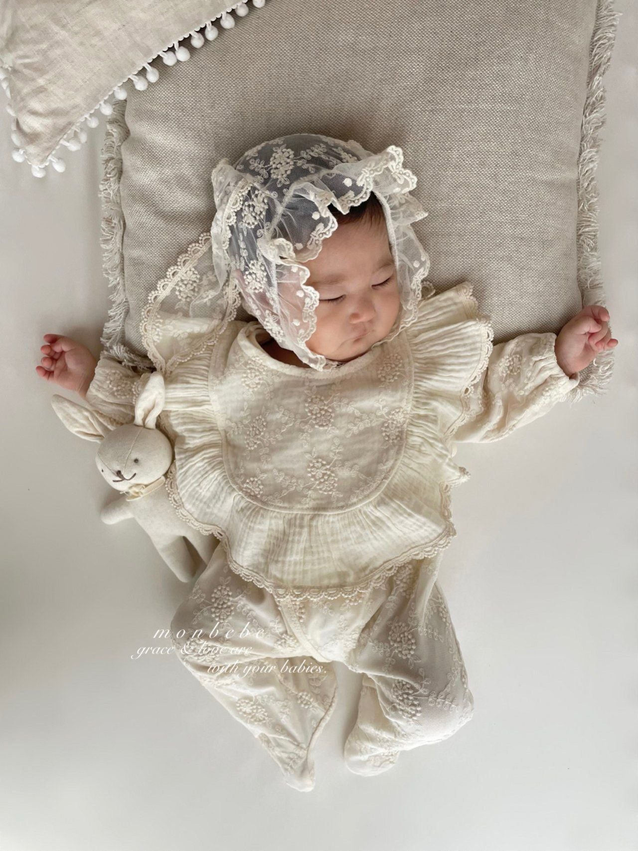 Lace Frill Vest