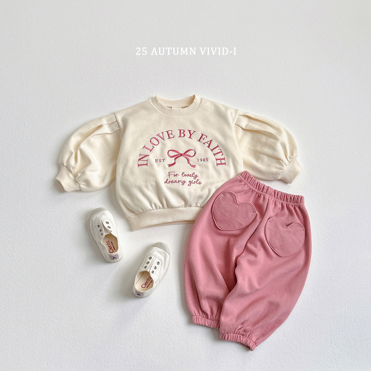 Puff Ribbon Sweatshirt