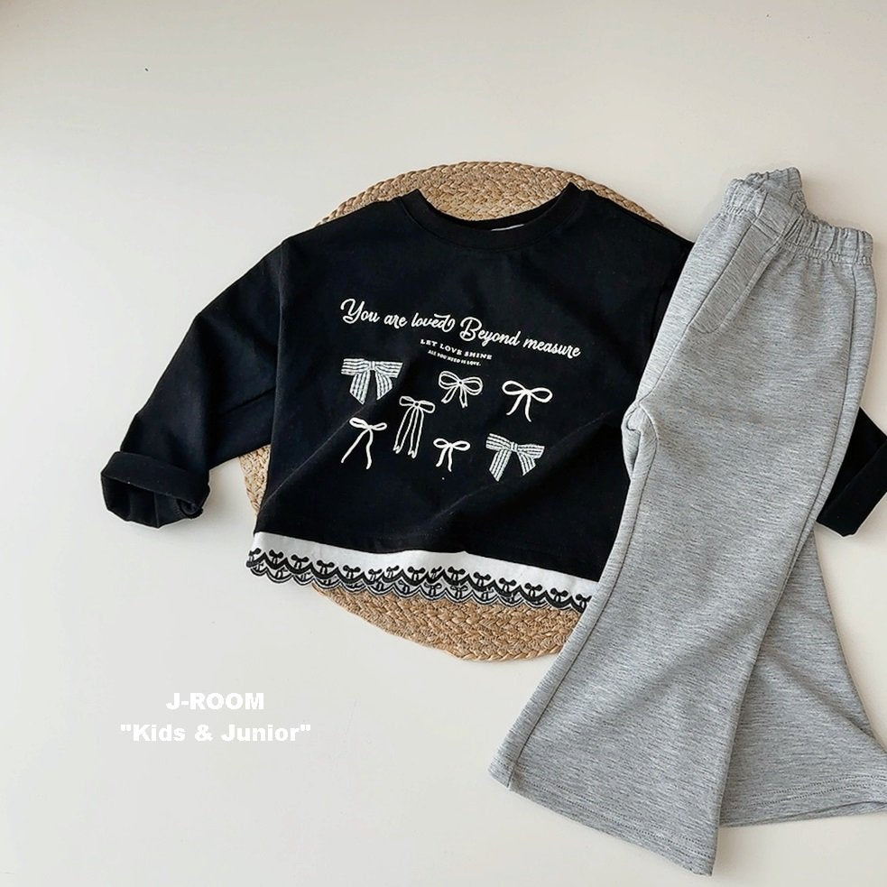 Ribbon Hem Lace Tee